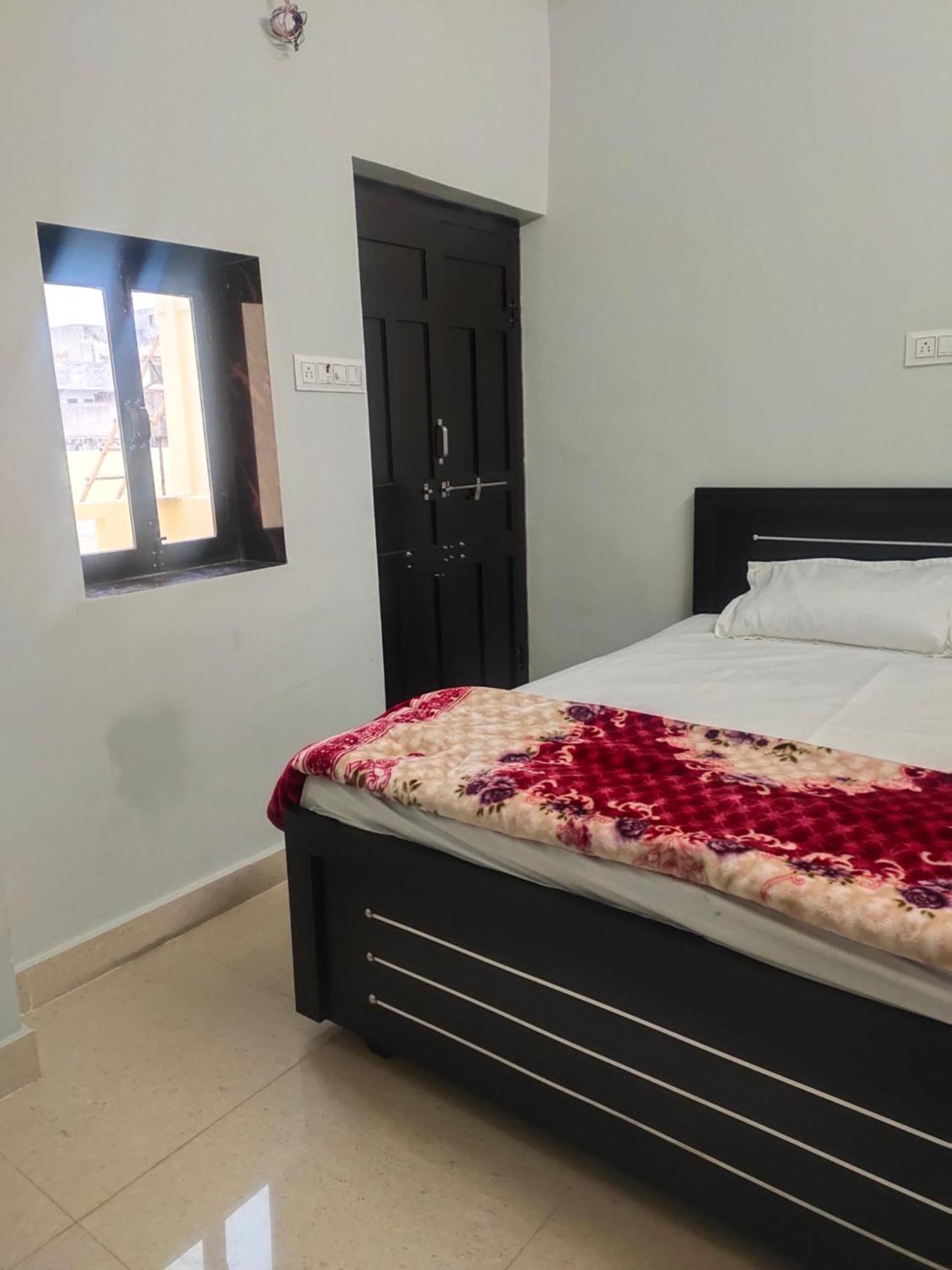 Hostel Backpackers *