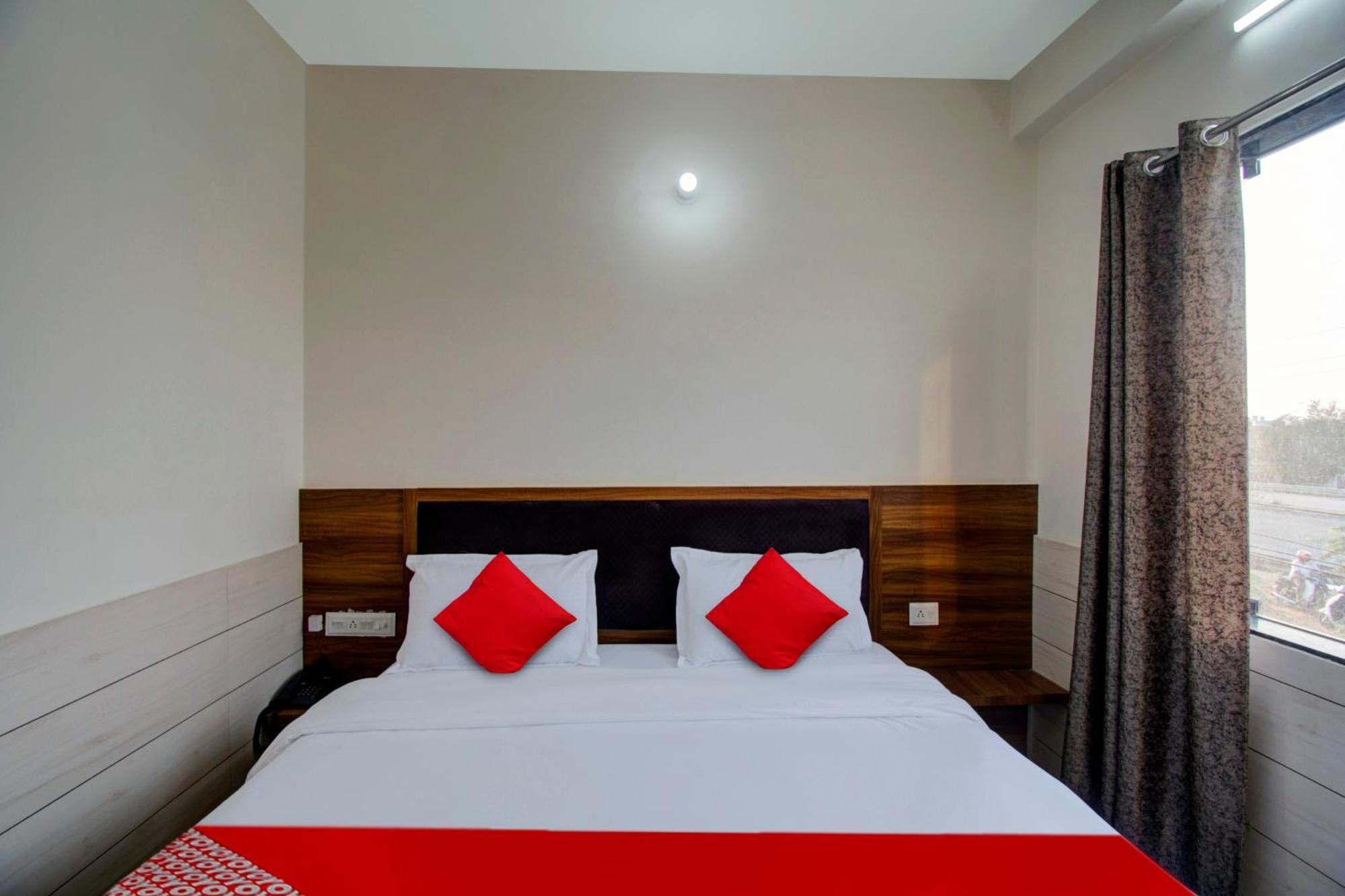 O Rj - Hotel 3*
