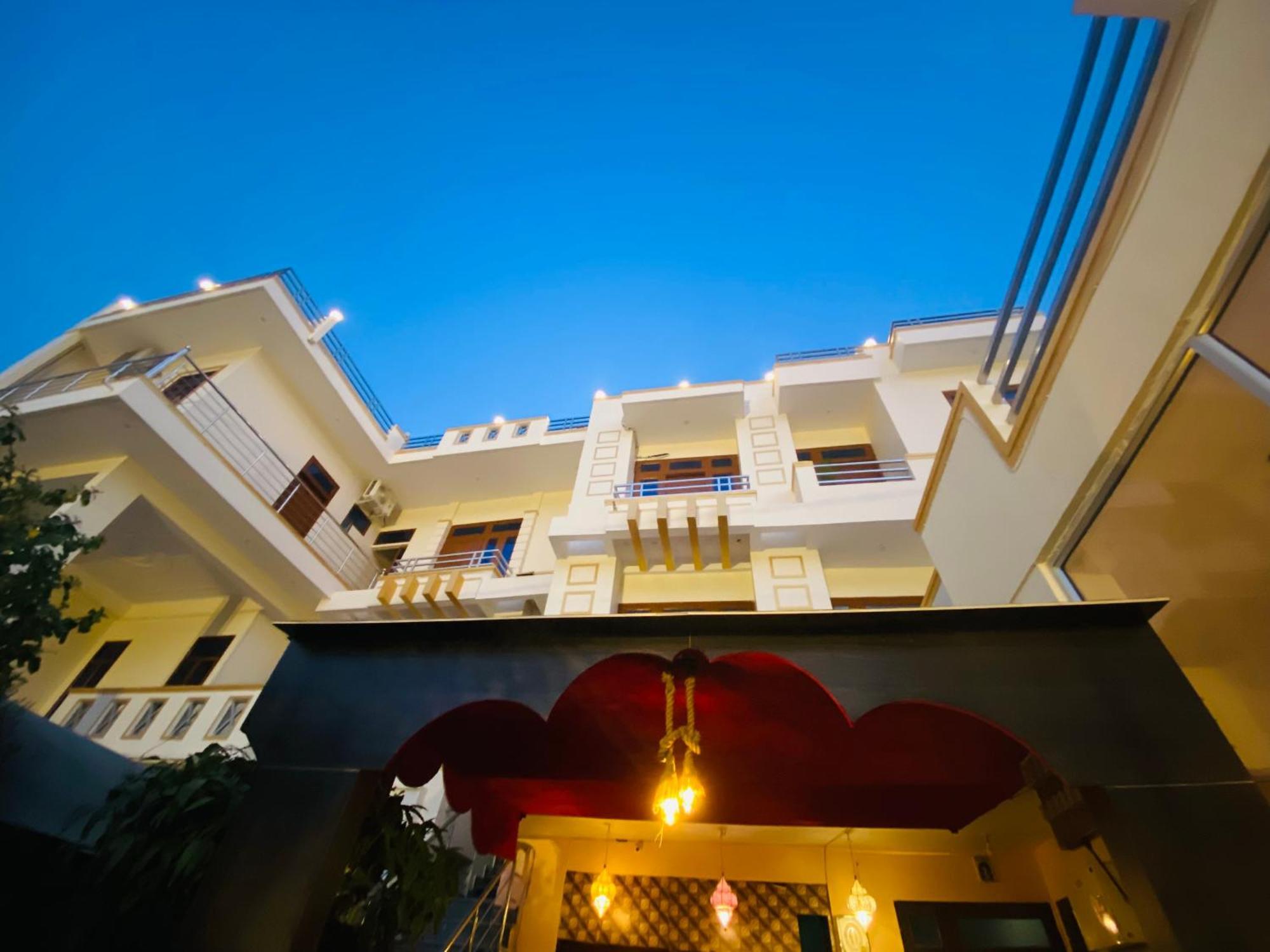 The Indraj Palace Hotel Jaipur