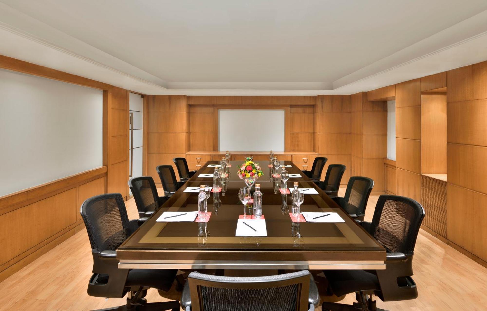 Ramada By Wyndham 4* Jaipur