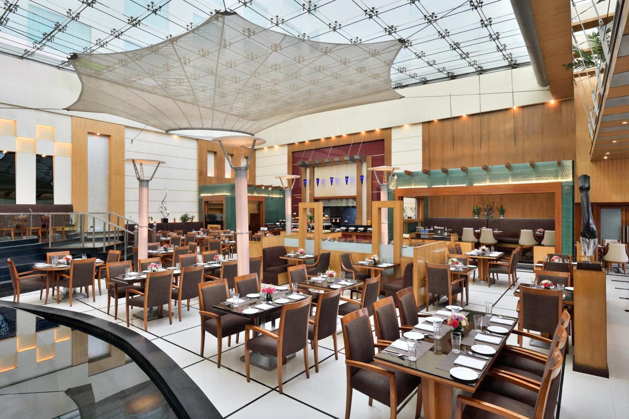 Ramada By Wyndham Hotel 4*