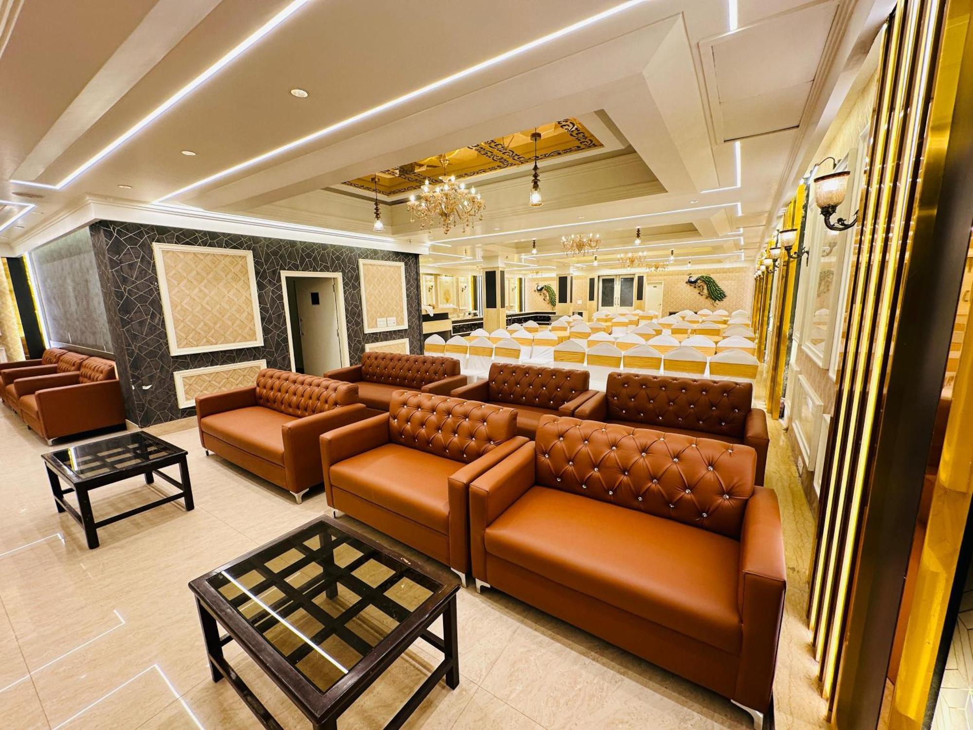 Hotel Safari 3*