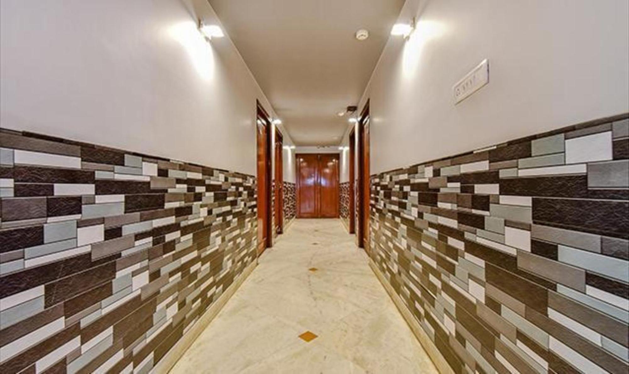 Fabexpress Shekhawati Palace Jaipur