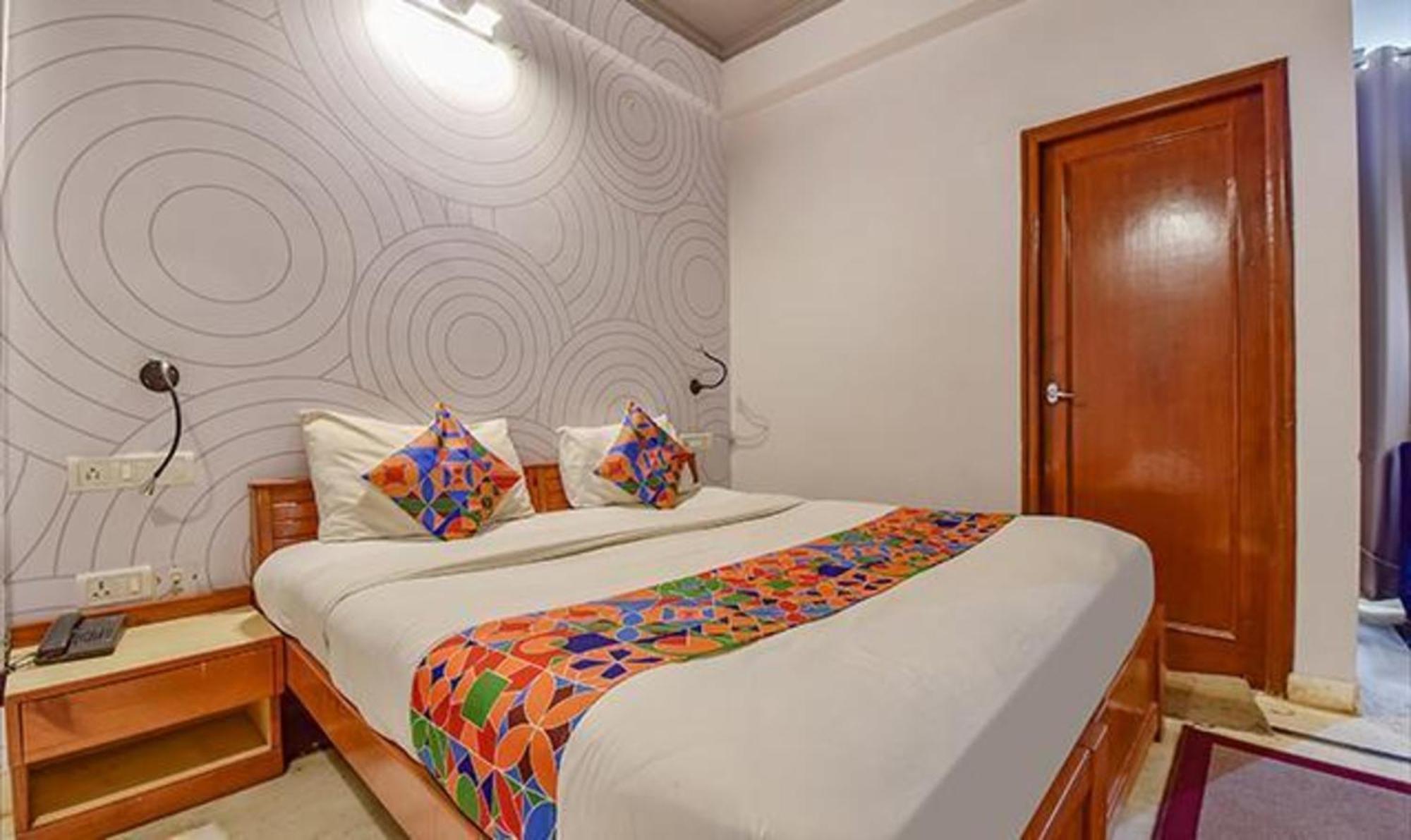 Fabexpress Shekhawati Palace Hotel Jaipur