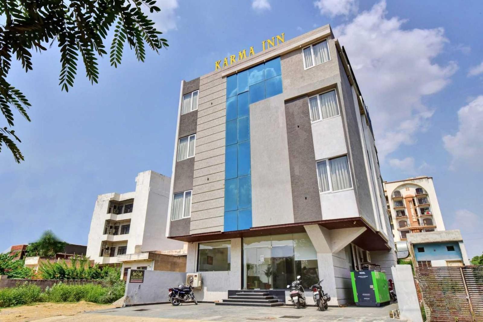 Collection O Karma Hotel 4*