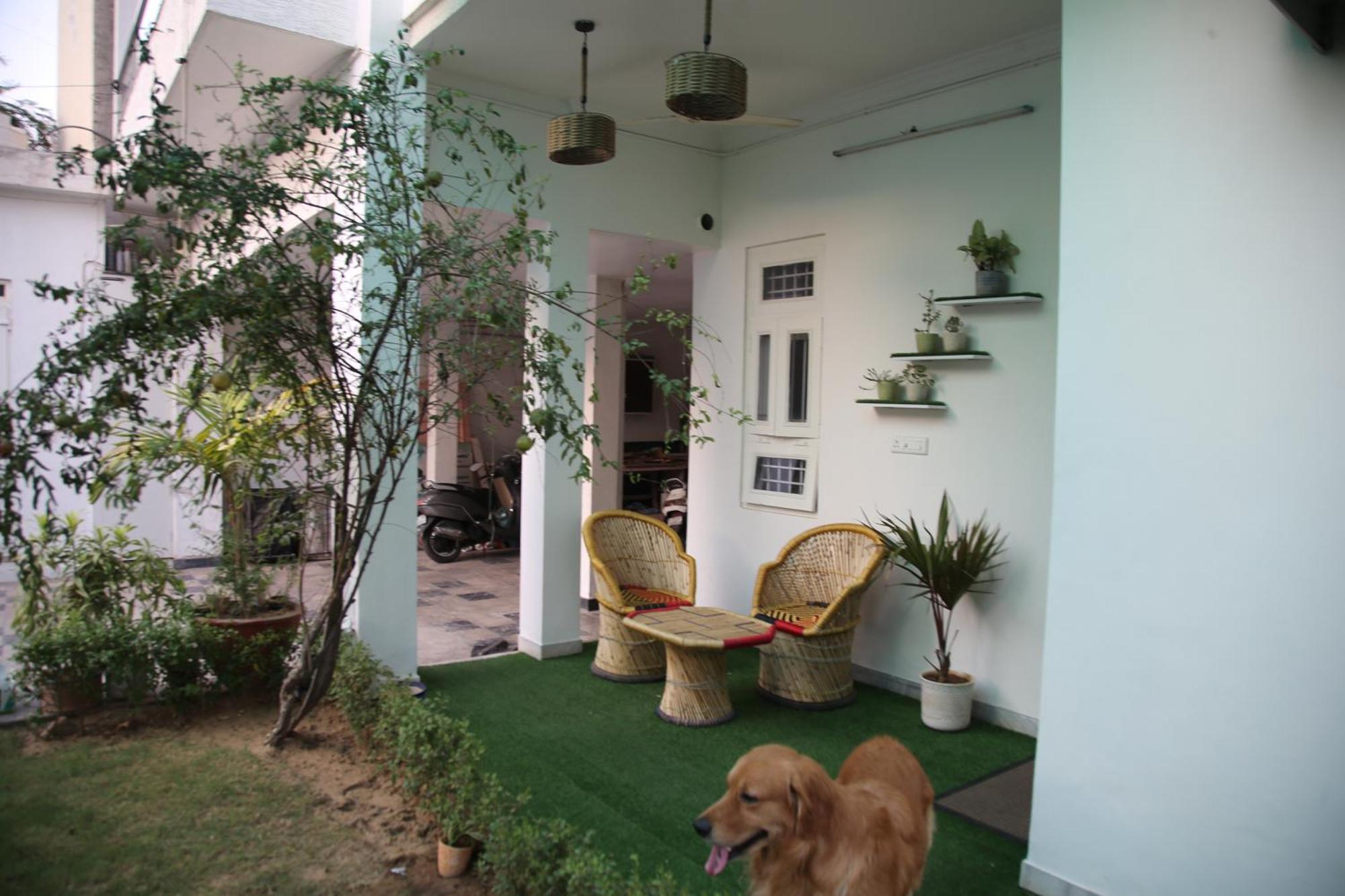 House No 87a *