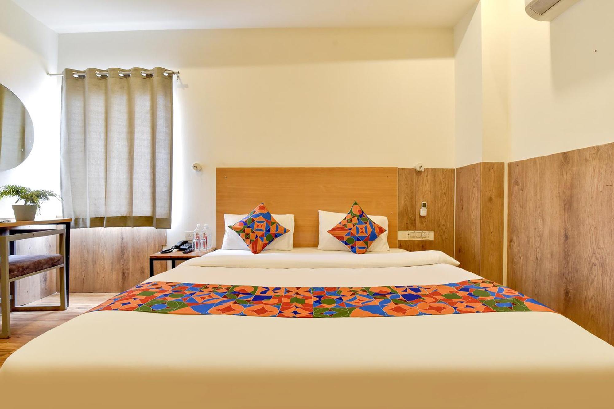 Super Townhouse 79651 Townhouse Oth Buddhi Hotel Jaipur