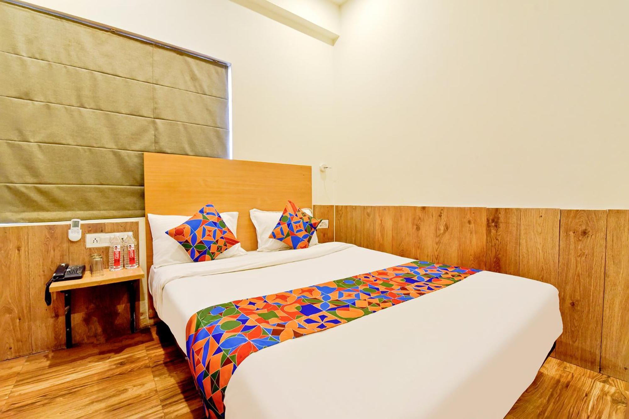 Super Townhouse 79651 Townhouse Oth Buddhi 3*