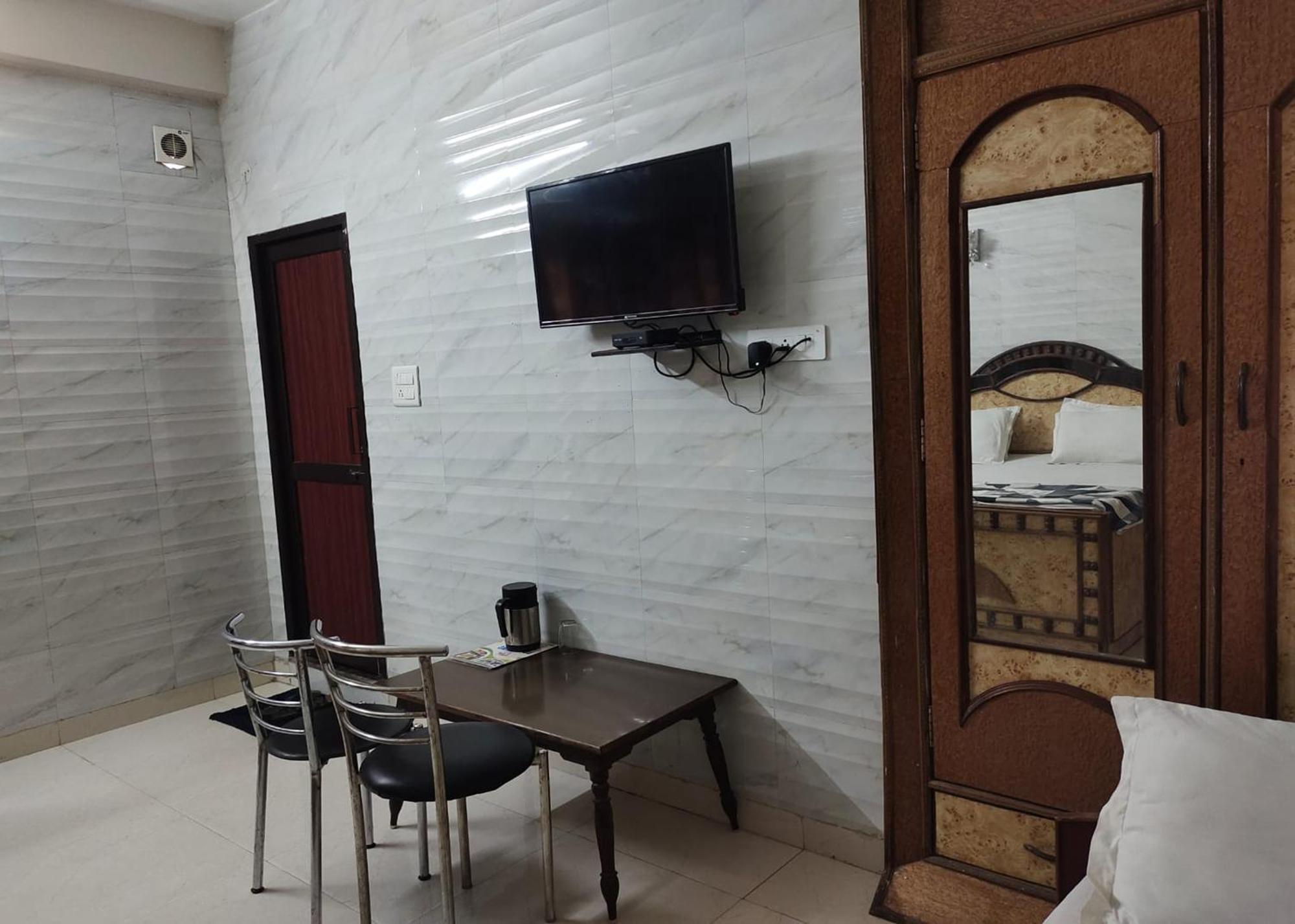 Purohit Hotel Jaipur