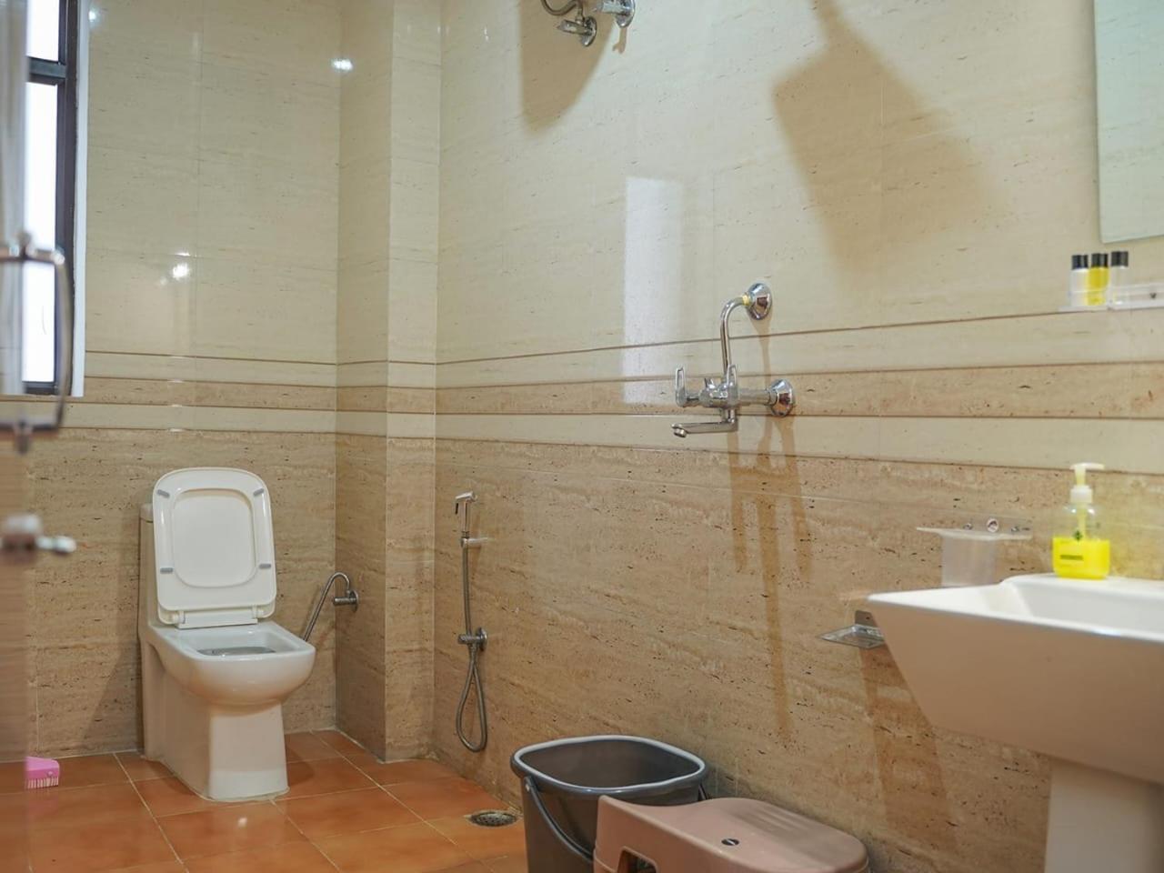 Surya Mani Hotel