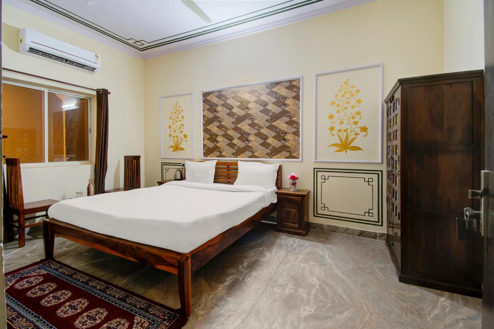 Palette - Rani Bagh *