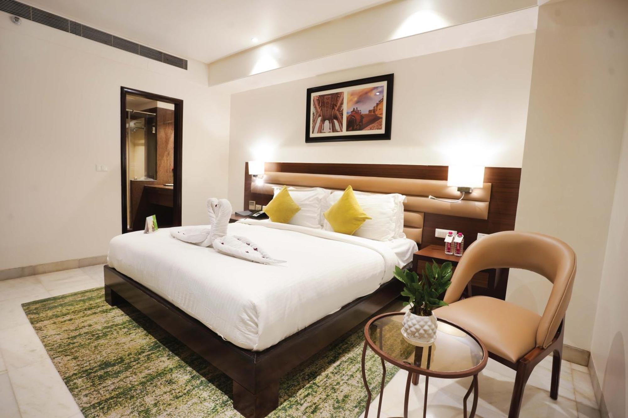 Leisure Grand Chanakya Hotel