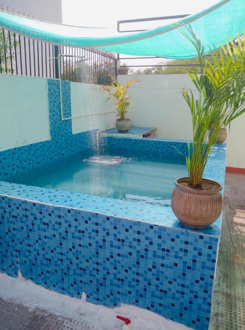 Villa Solanki Farms & Pool Garden Fully Private Jaipur