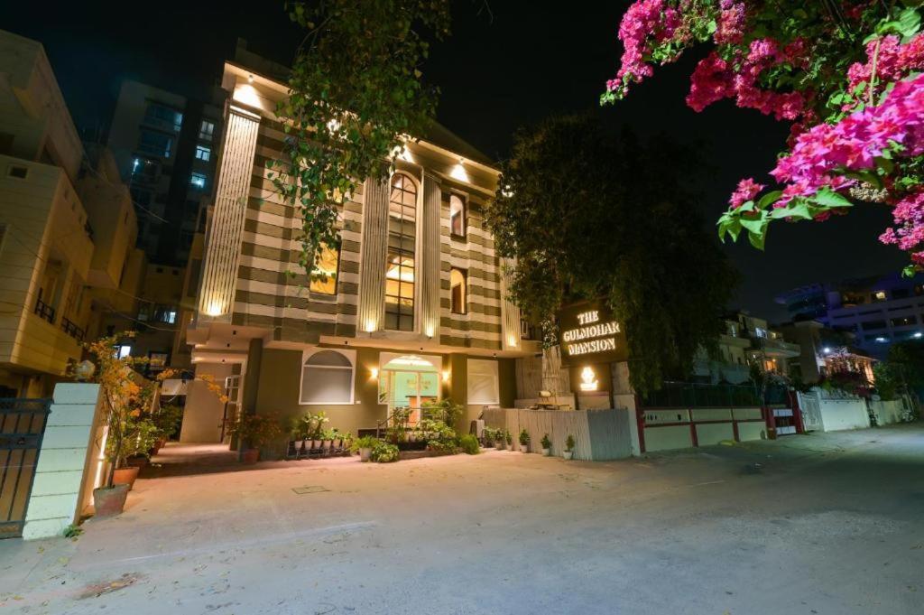 Gulmohar Mansion - A Boutique