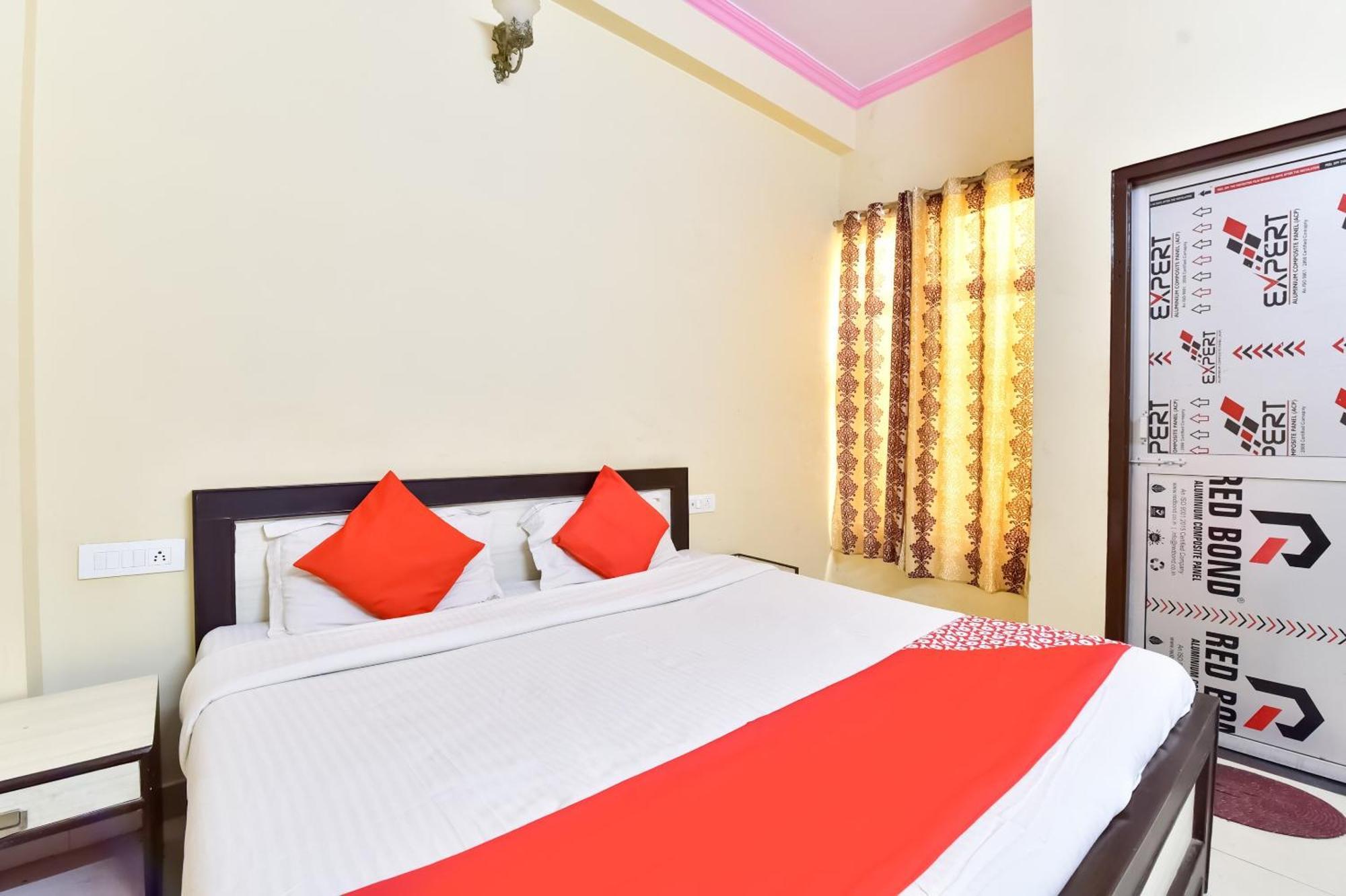 Hotel O Amar Palace 4*