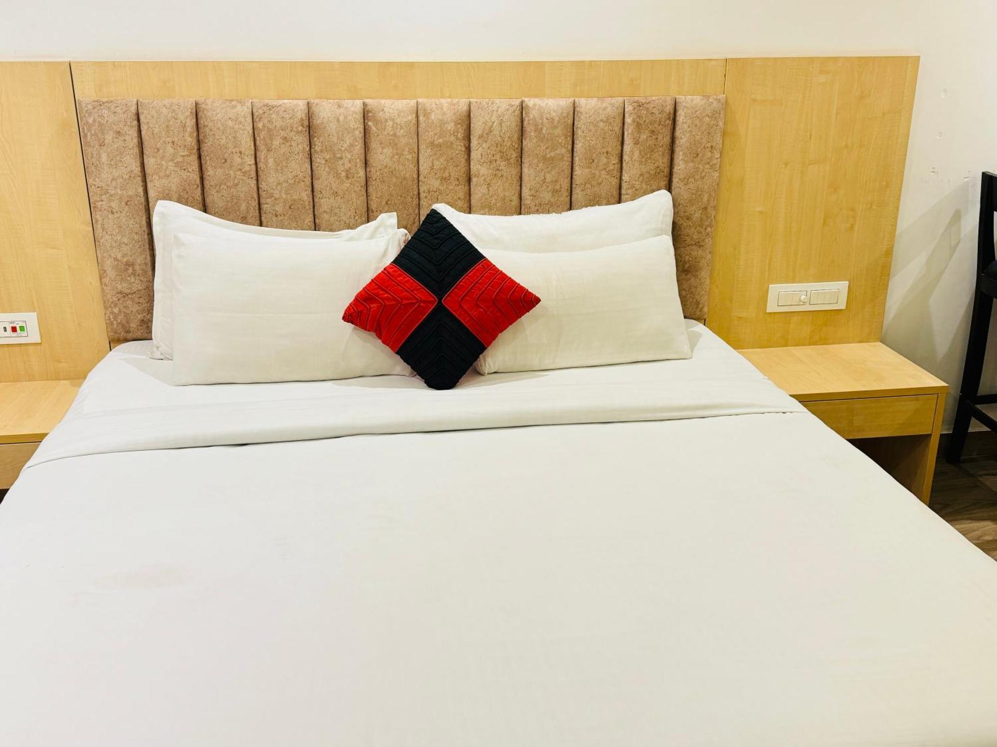 Aparthotel The Grand Anukampa Pink City Jaipur