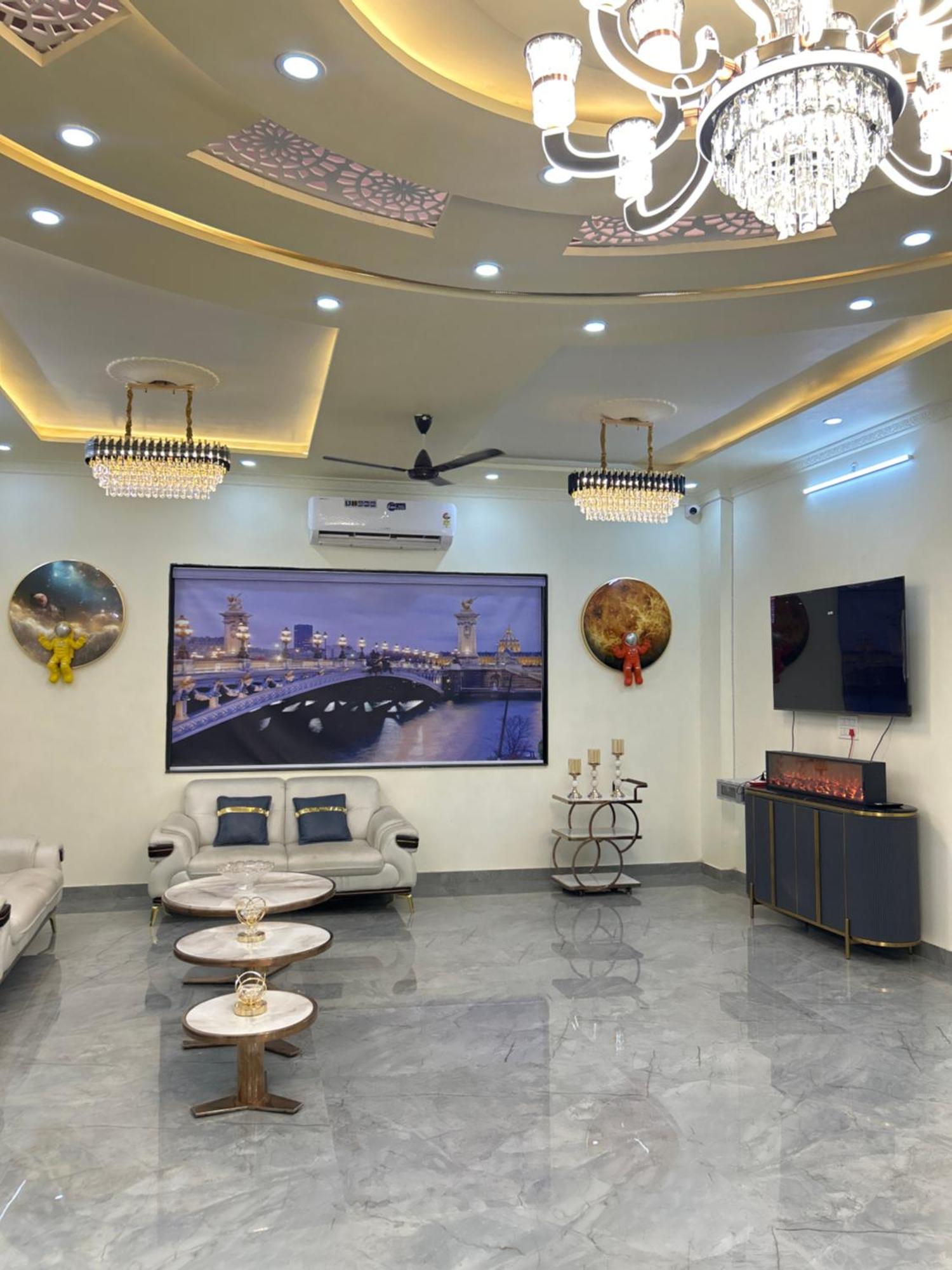 Aura Jaipur