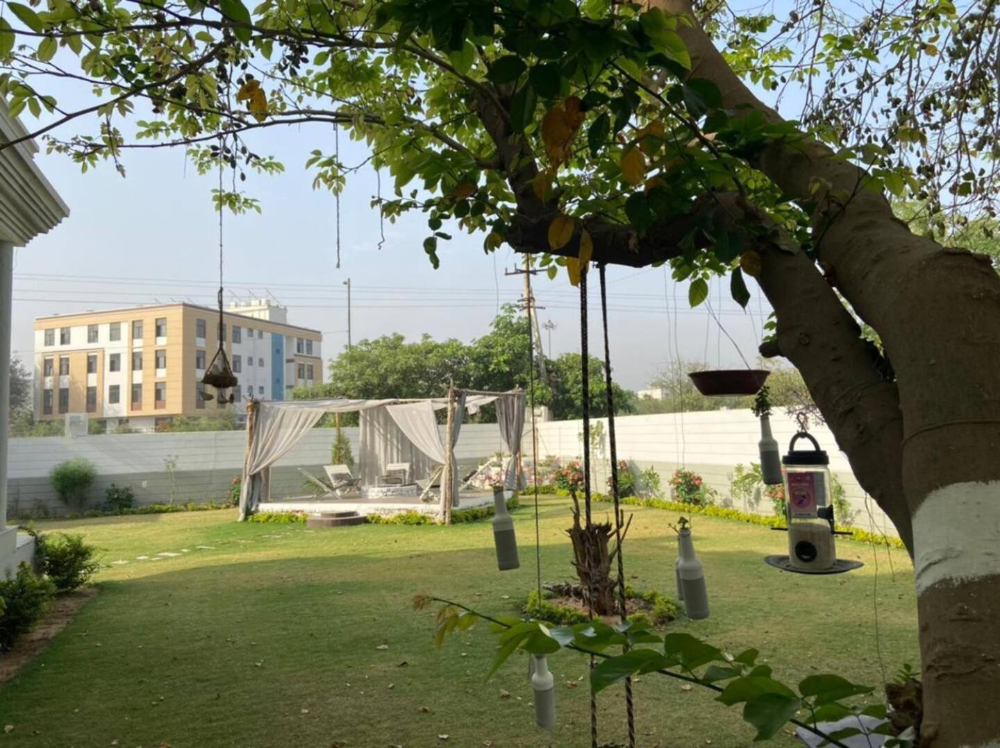 Lush Retreat Private Pool & Garden Villa, Jaipur