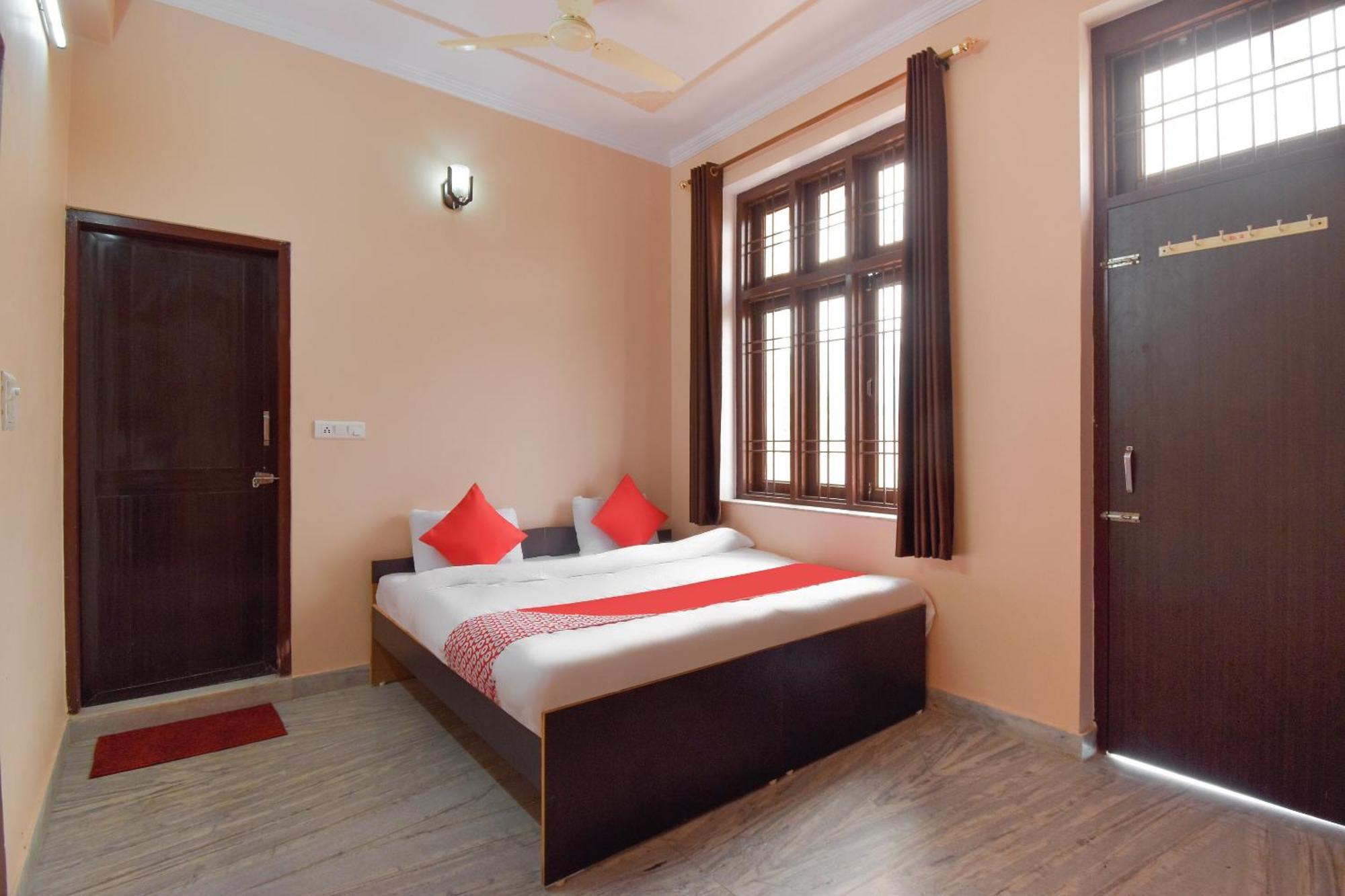 Hotel O Kanha 3*