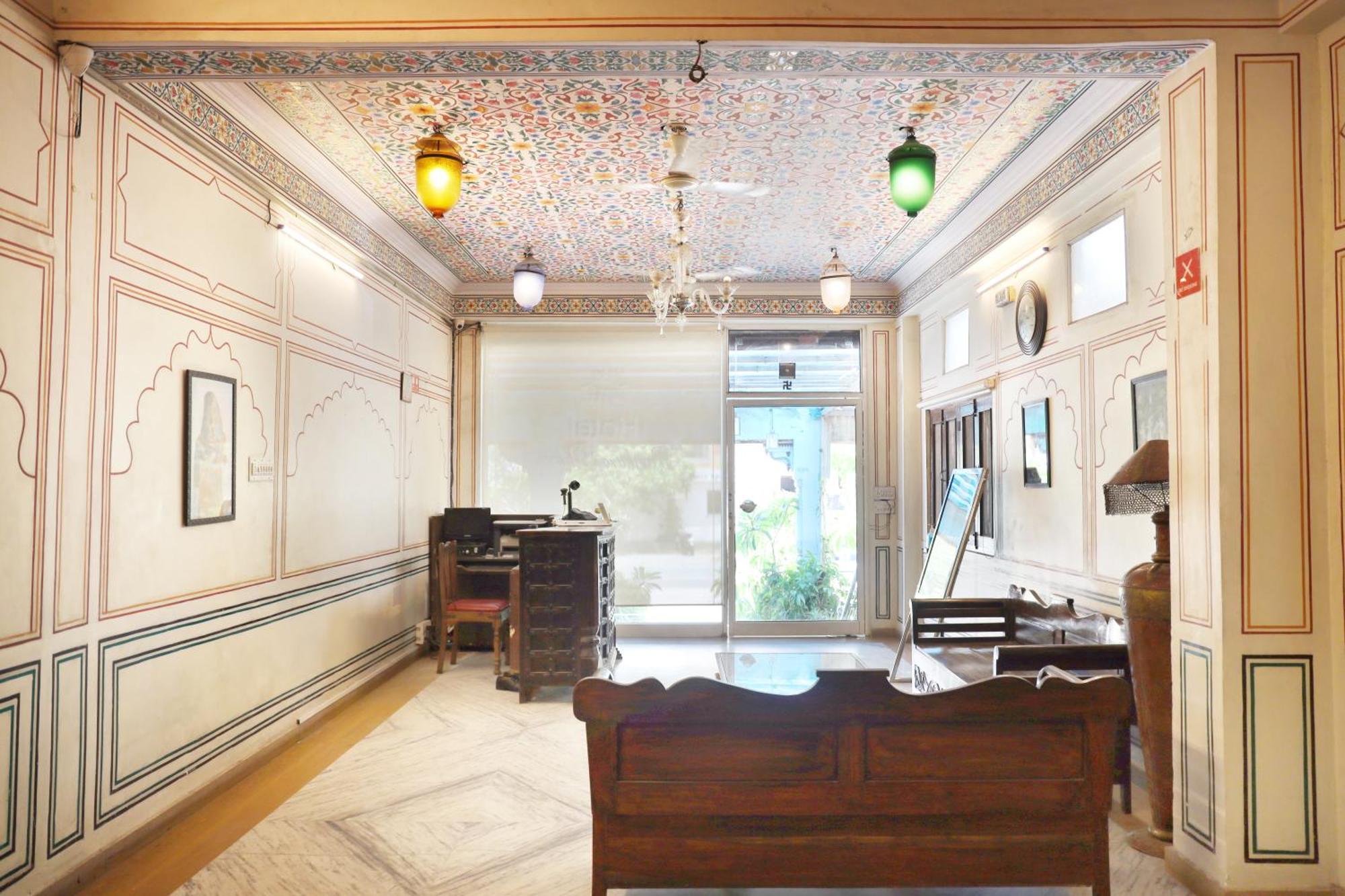 Raghuraj Palace Jaipur