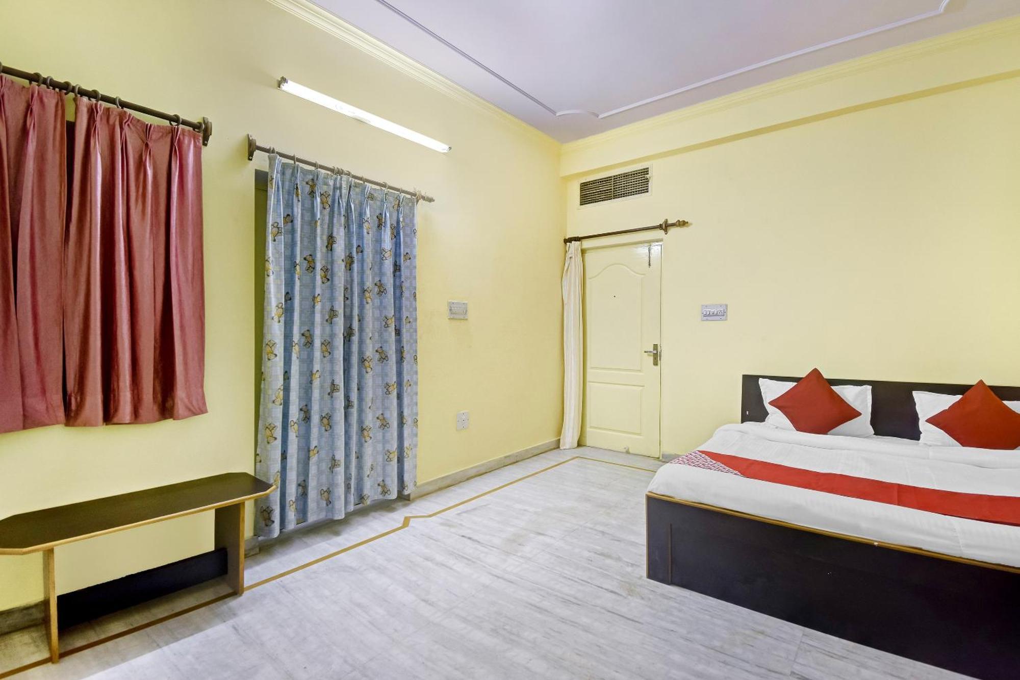 O Madhav Palace Hotel