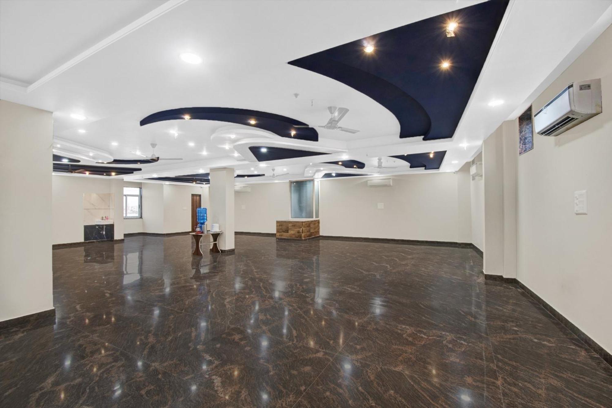 Ratan Palace By Select Hotel