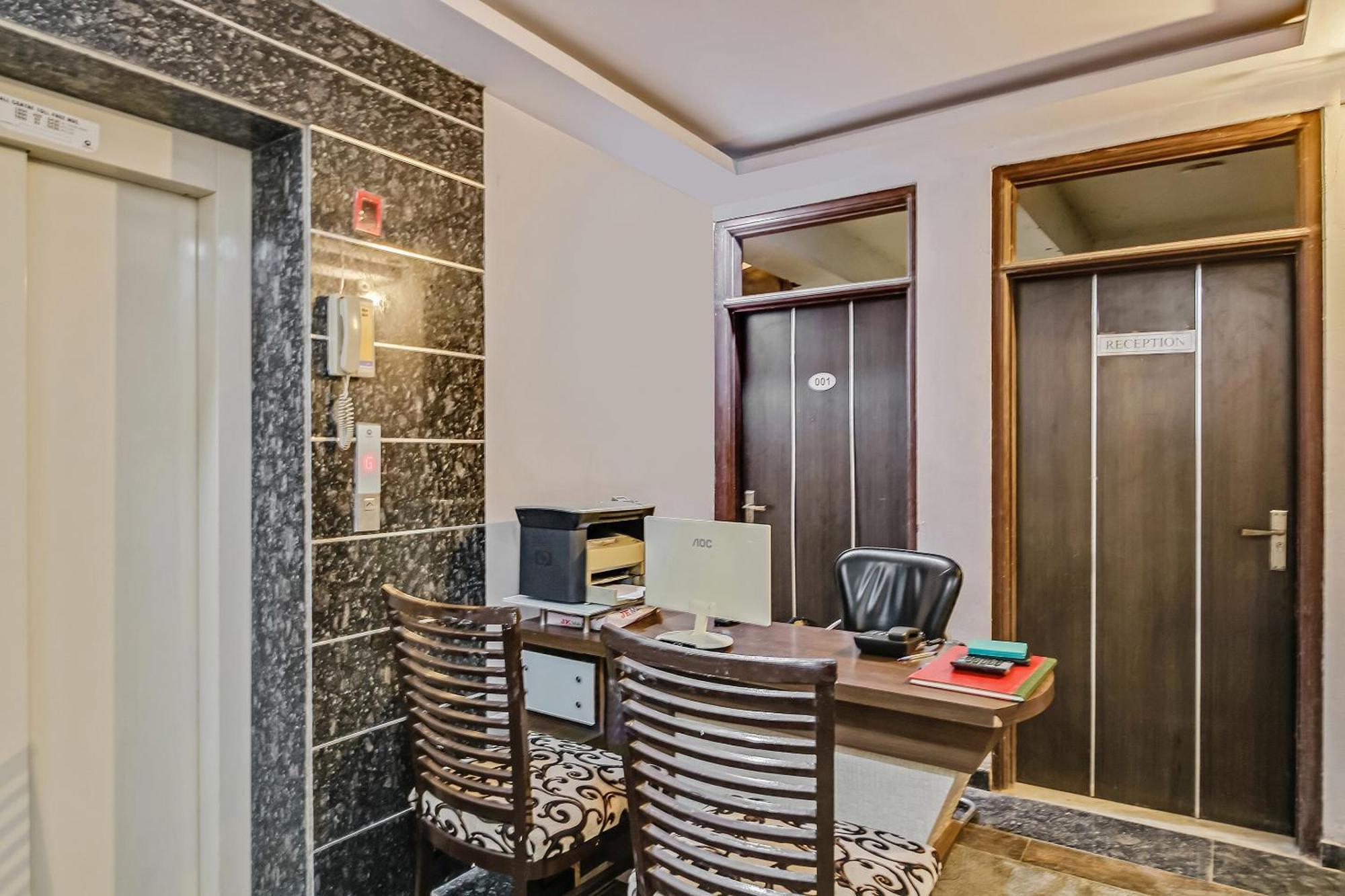 Hotel O Shri Sai Jyoti 3*