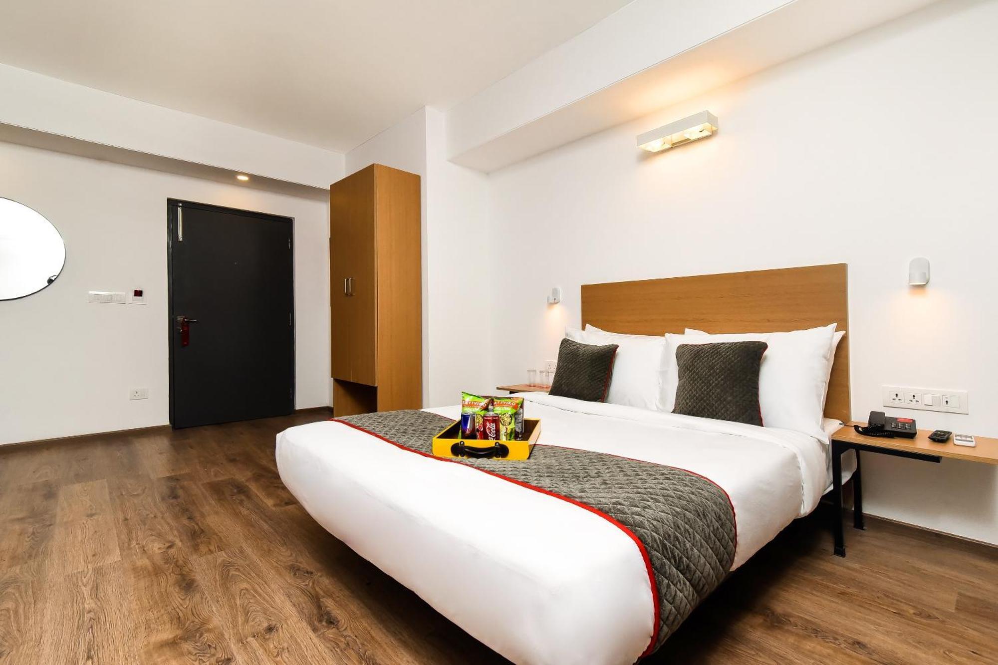 Hotel Townhouse C Scheme Ahinsa Circle Jaipur