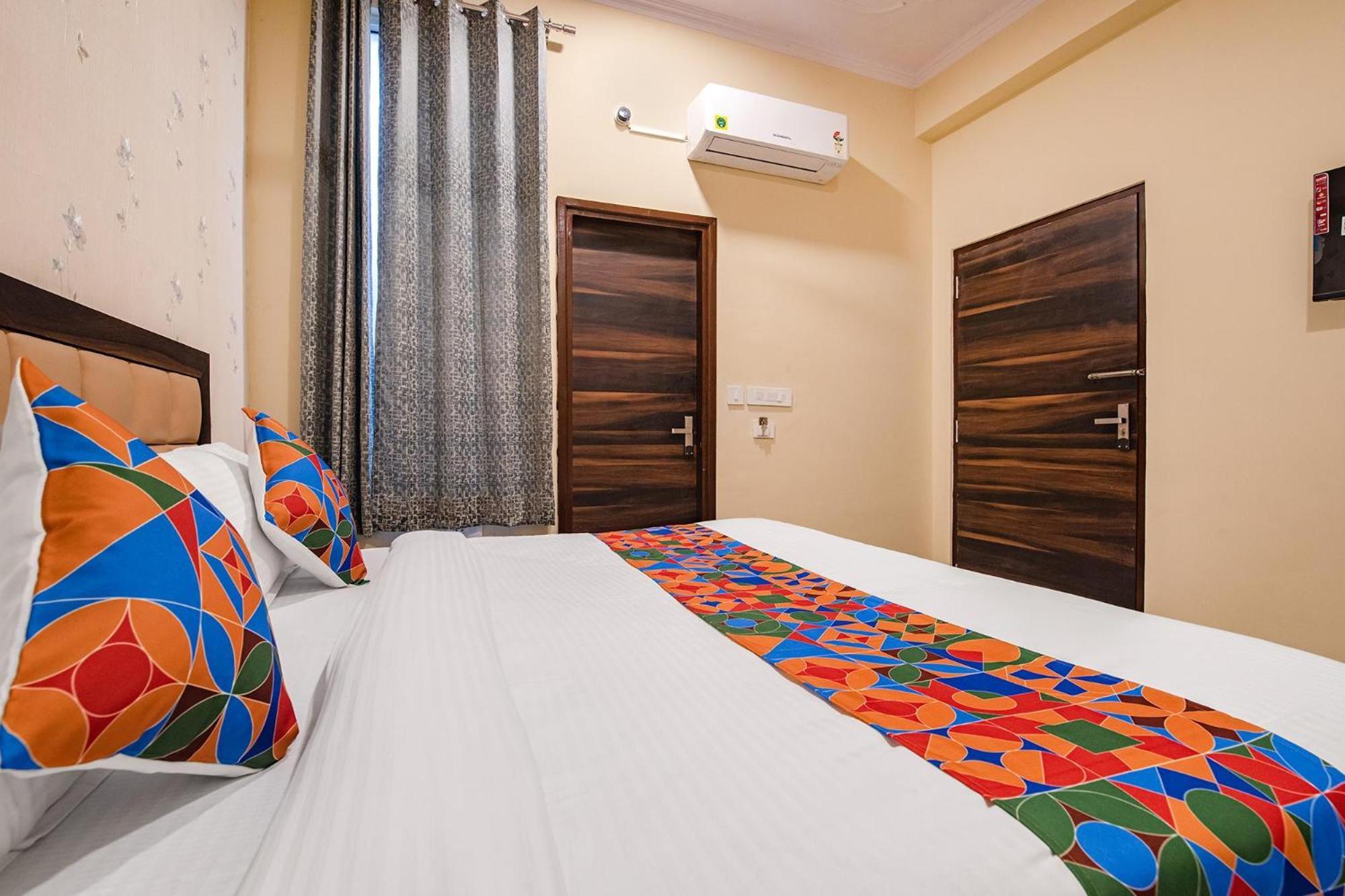 Fabexpress Aloft Hotel