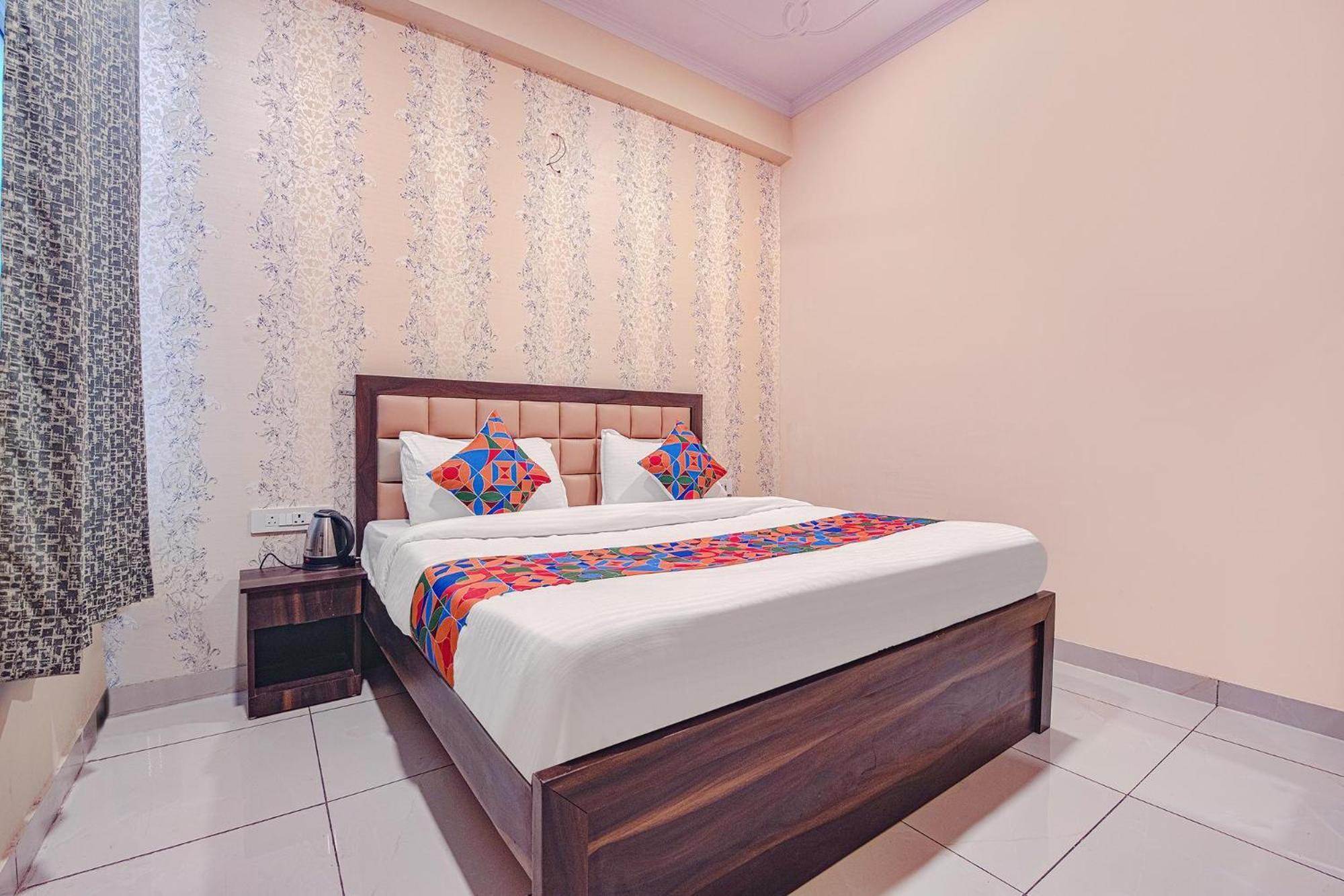 Fabexpress Aloft Hotel