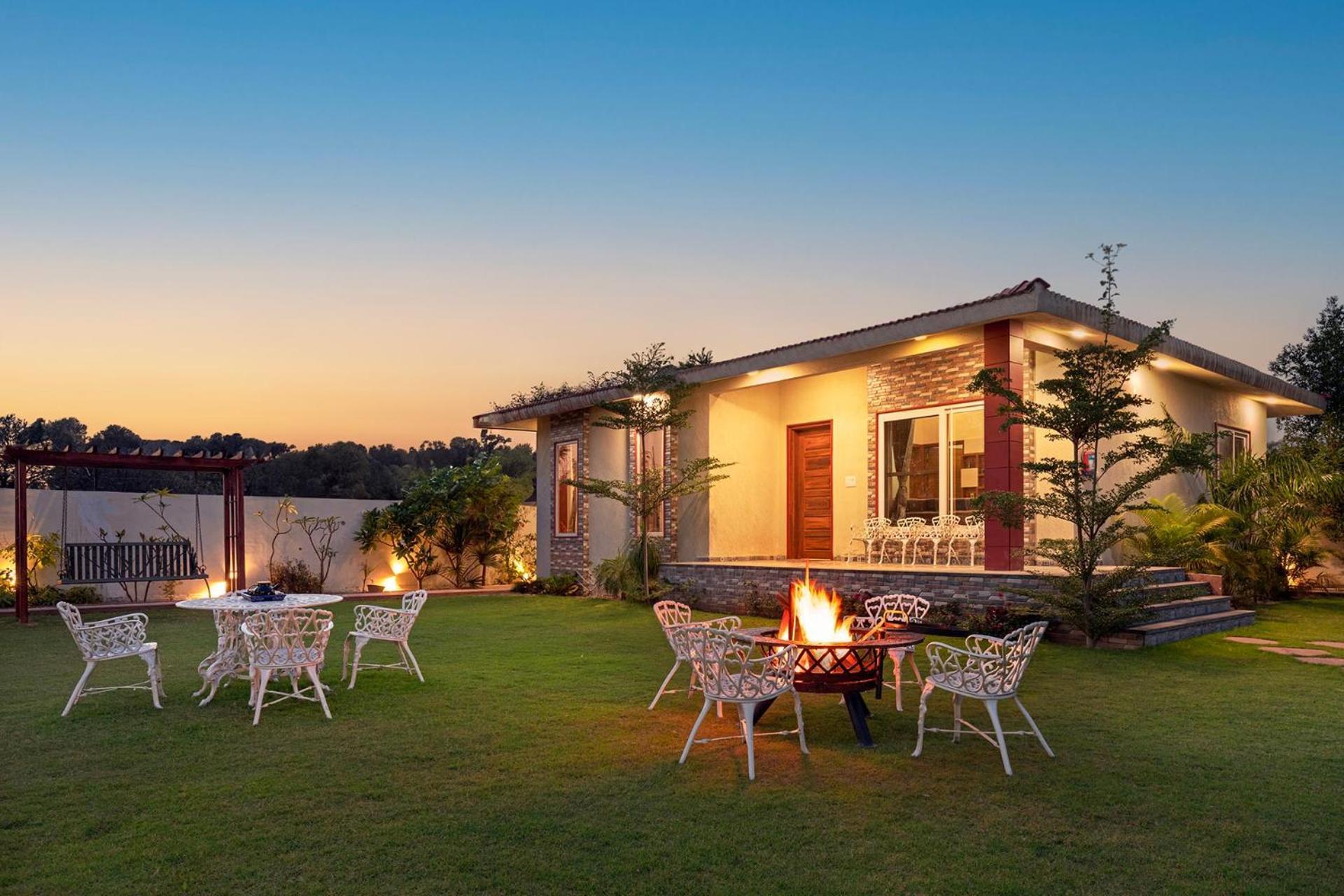 Inaayat By Stayvista - Luxe Retreat With Pool & Garden *