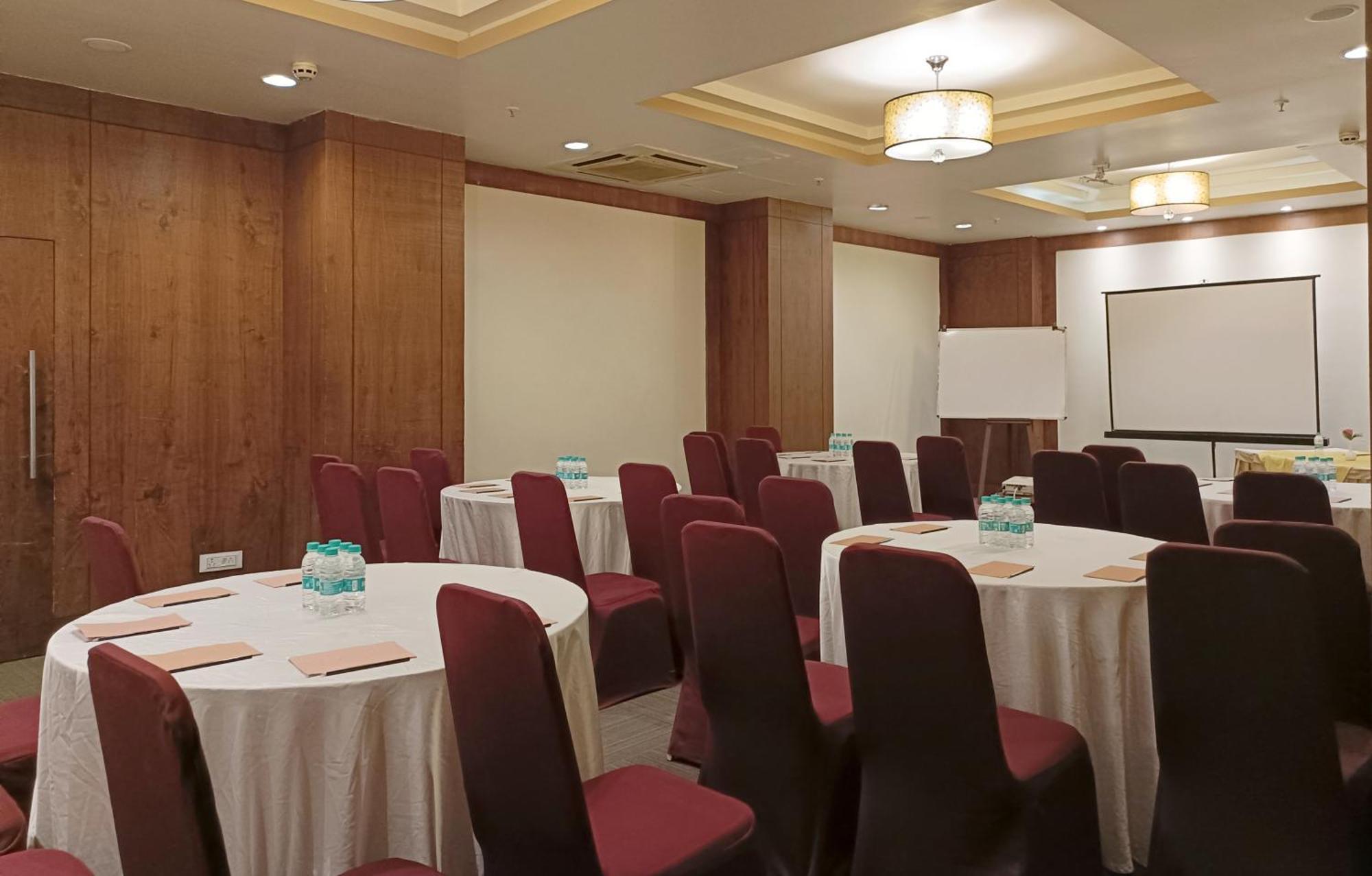 Hotel Vesta International