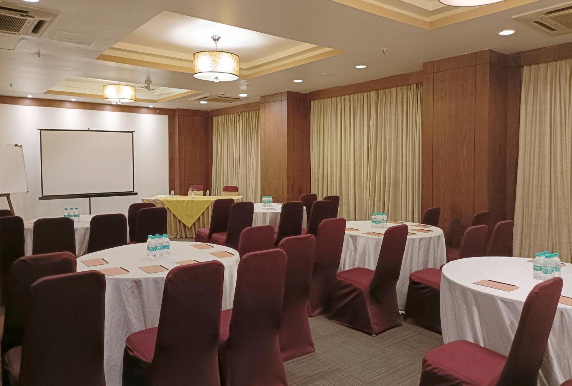 Hotel Vesta International Jaipur