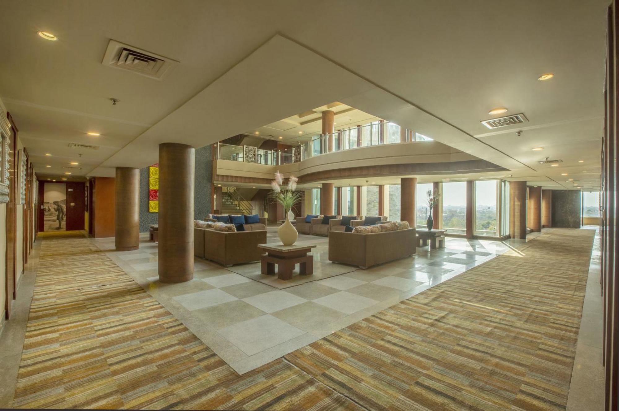 Vesta International Hotel