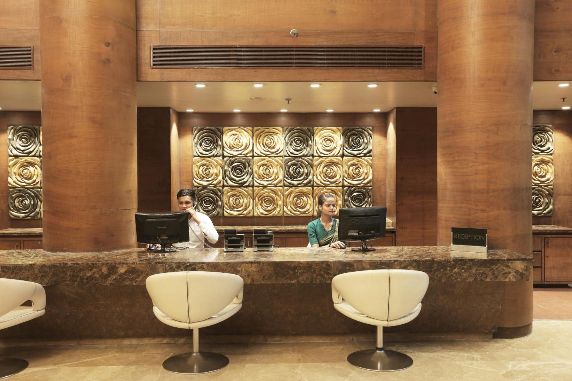 Hotel Vesta International