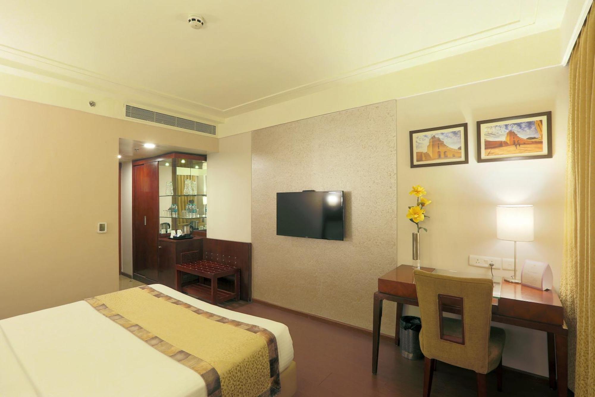 Hotel Vesta International