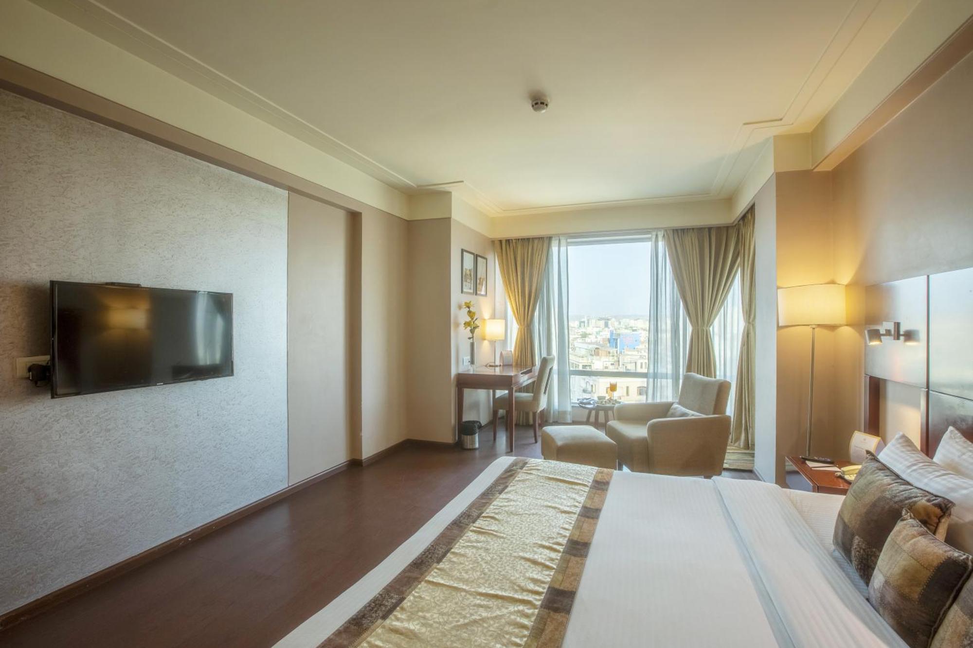 Vesta International Hotel