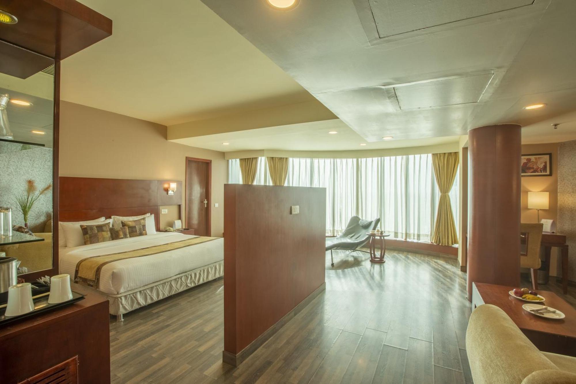 Hotel Vesta International 4*