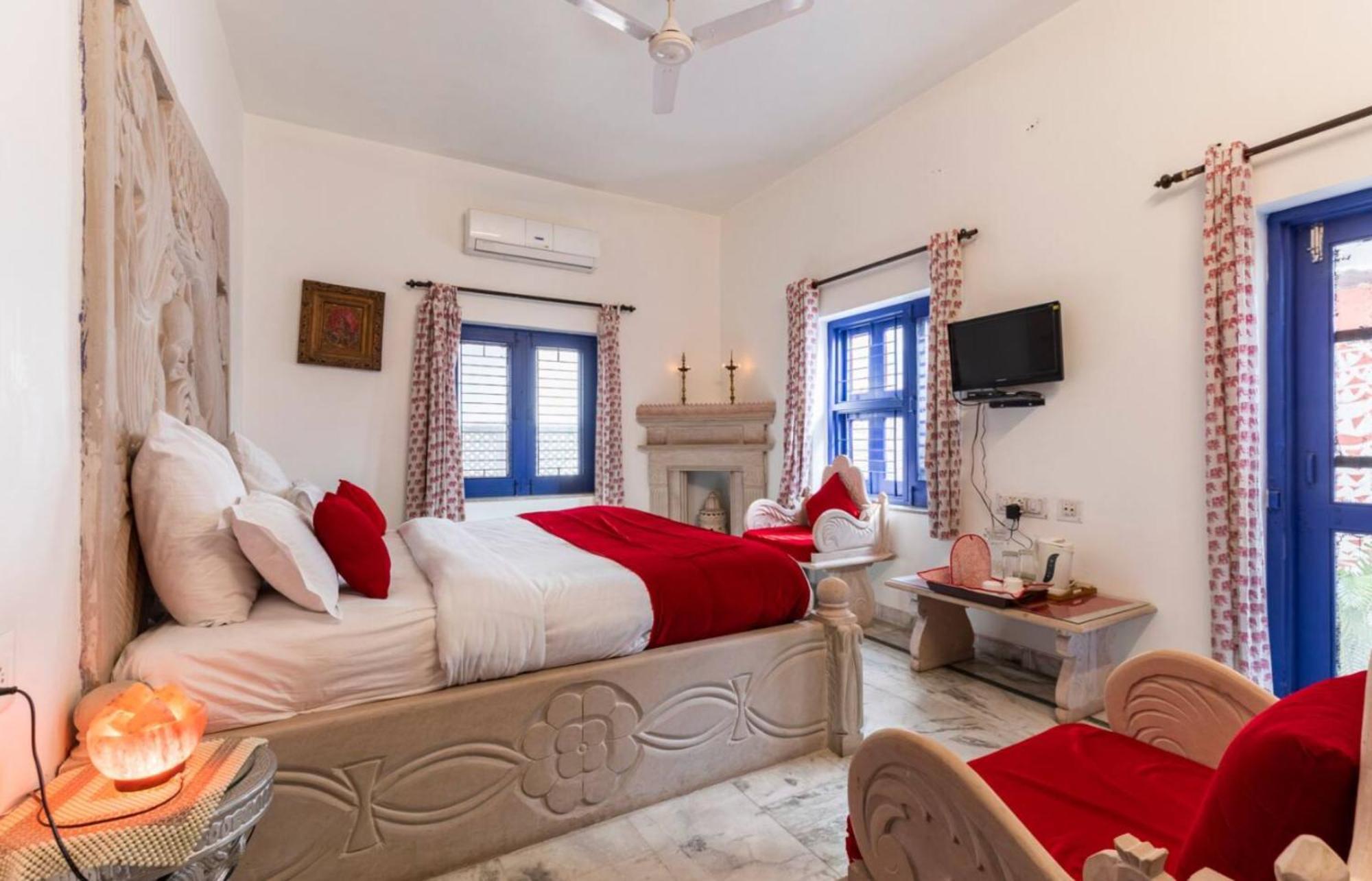 Harpalsar Haveli-a Luxury With Garden In Vaishali Nagar