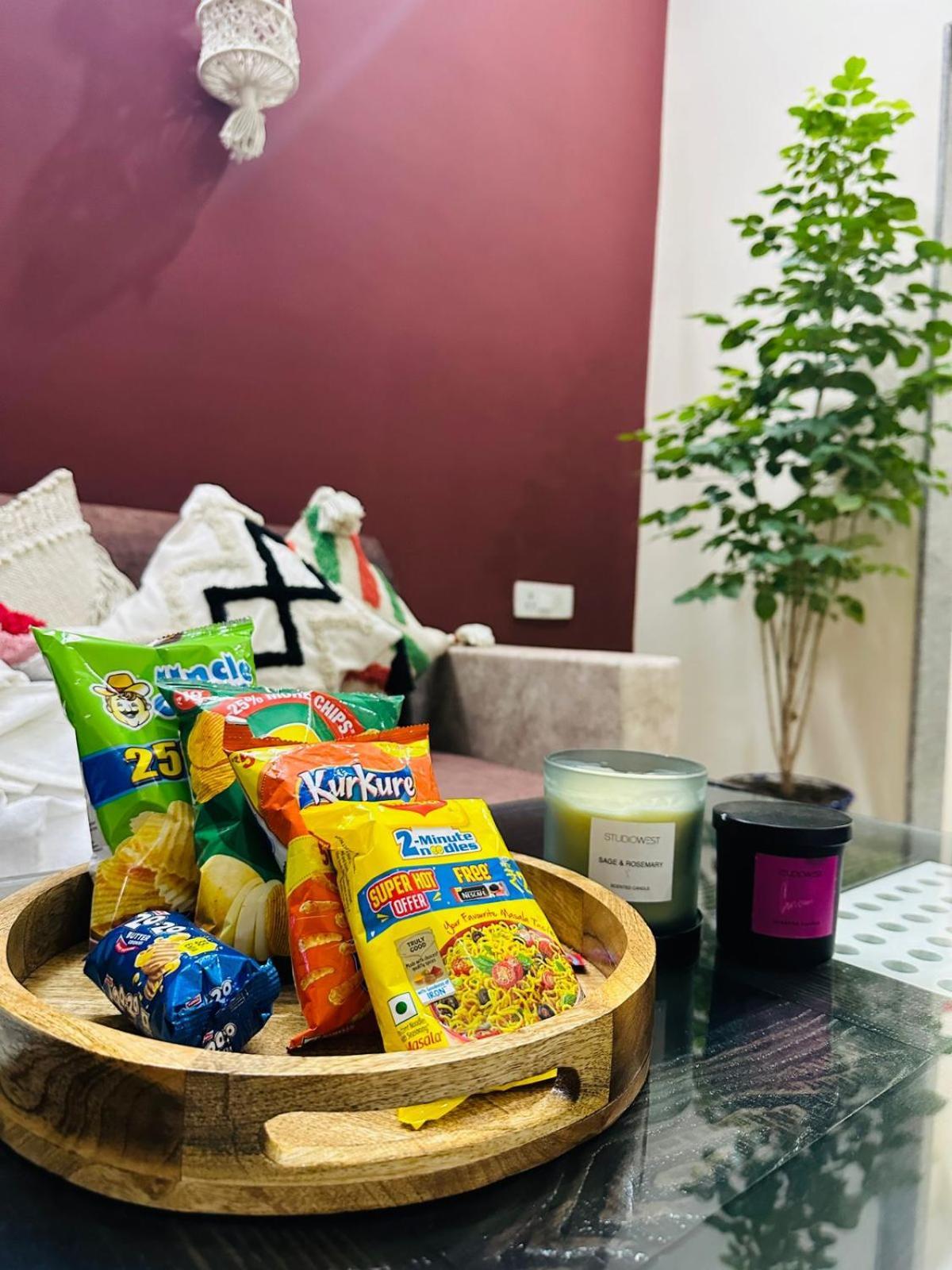 Naveen's Apartment *