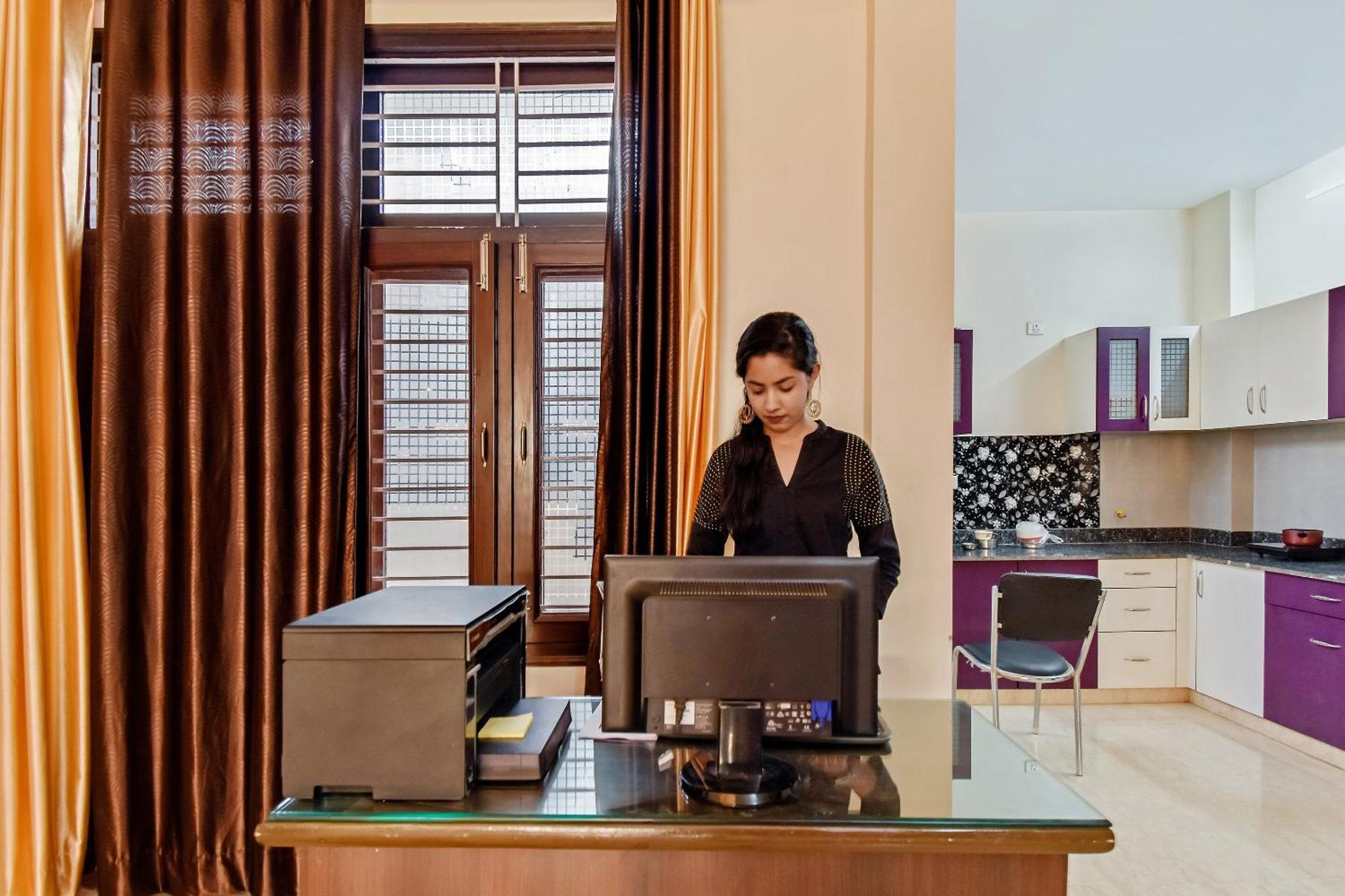 O Ekansh Palace Hotel Jaipur