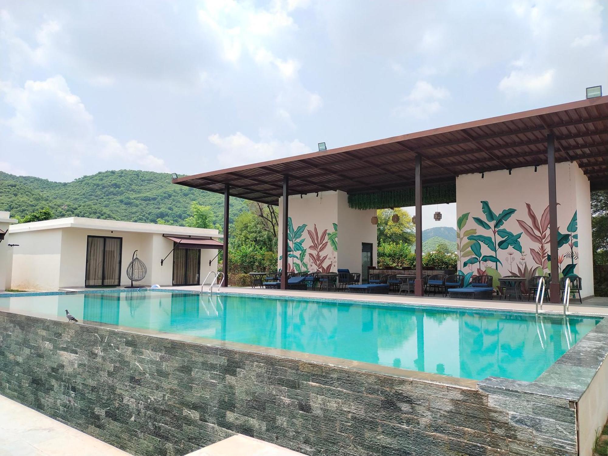 Amore Farms Kukas Farm stay Jaipur