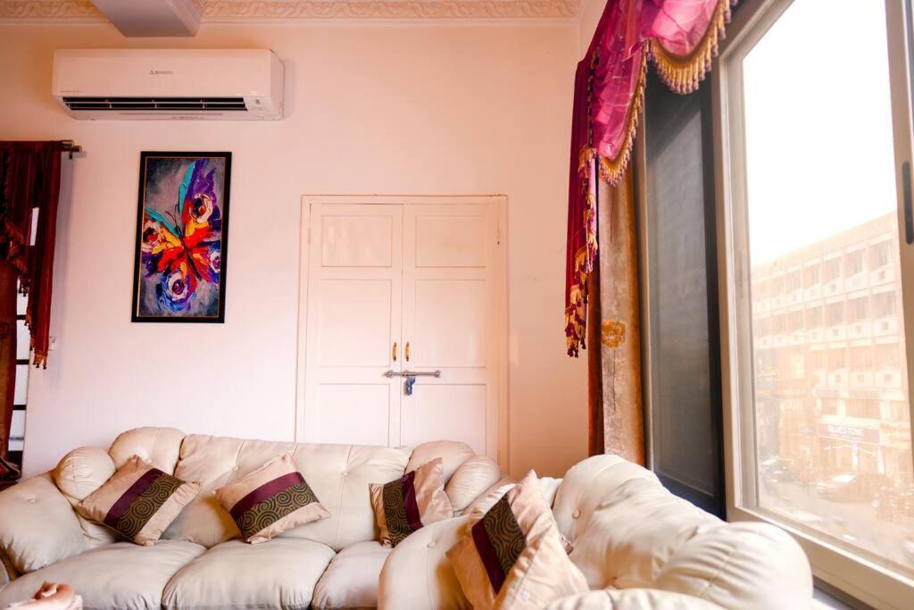 The Lotus Comfort Beds On M I Road Apartment Jaipur