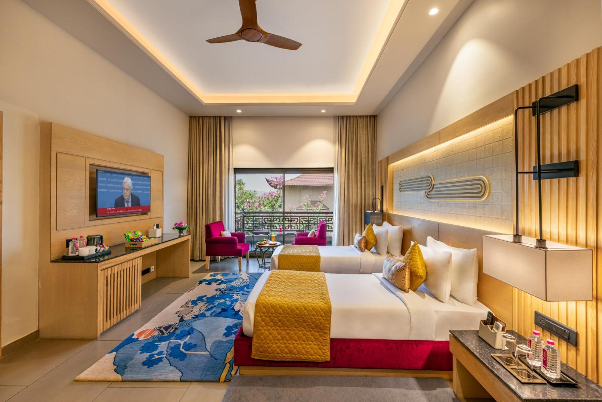 Resort Ananta & 5*