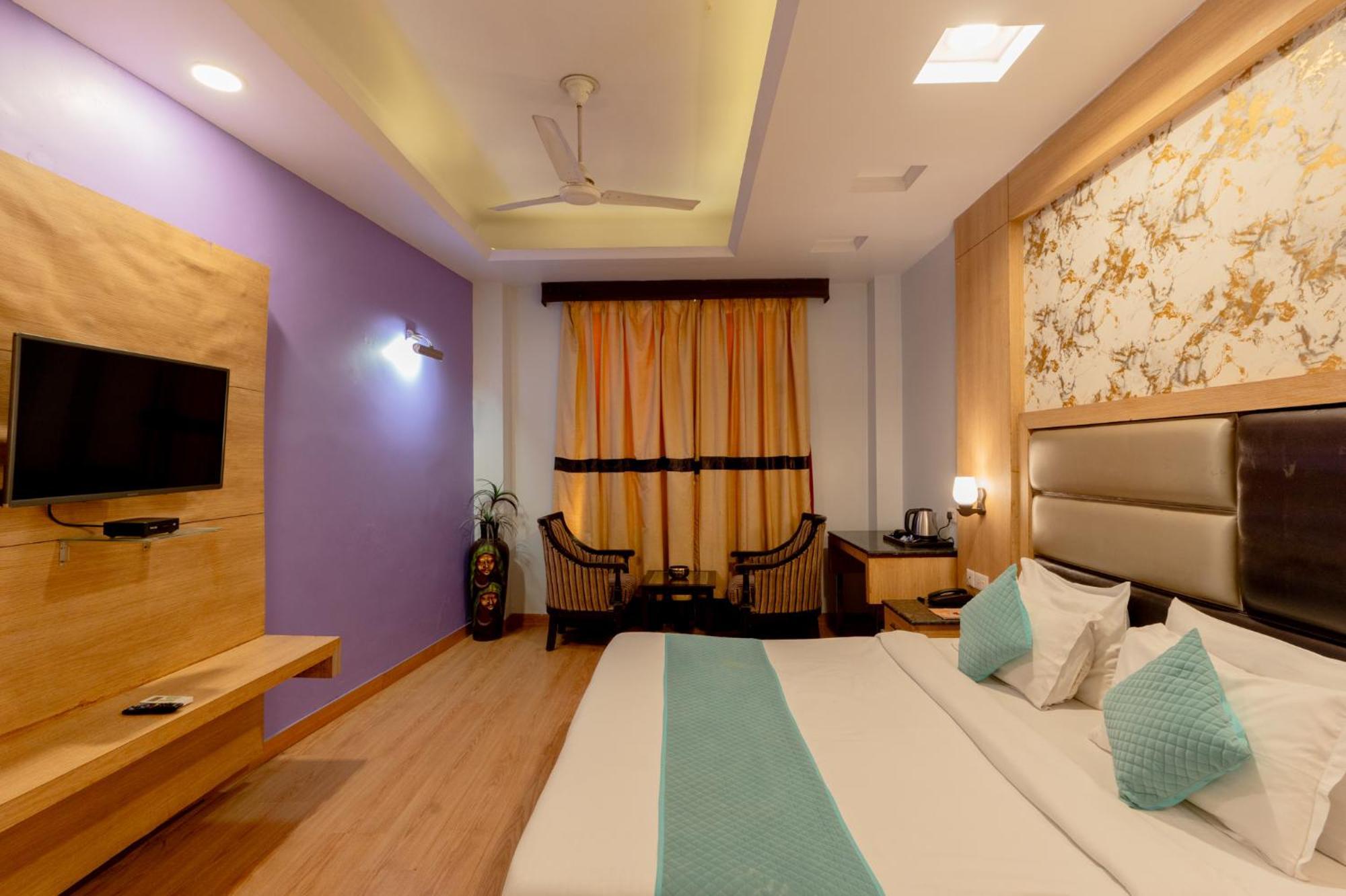 Hotel Aroma Residency Jaipur