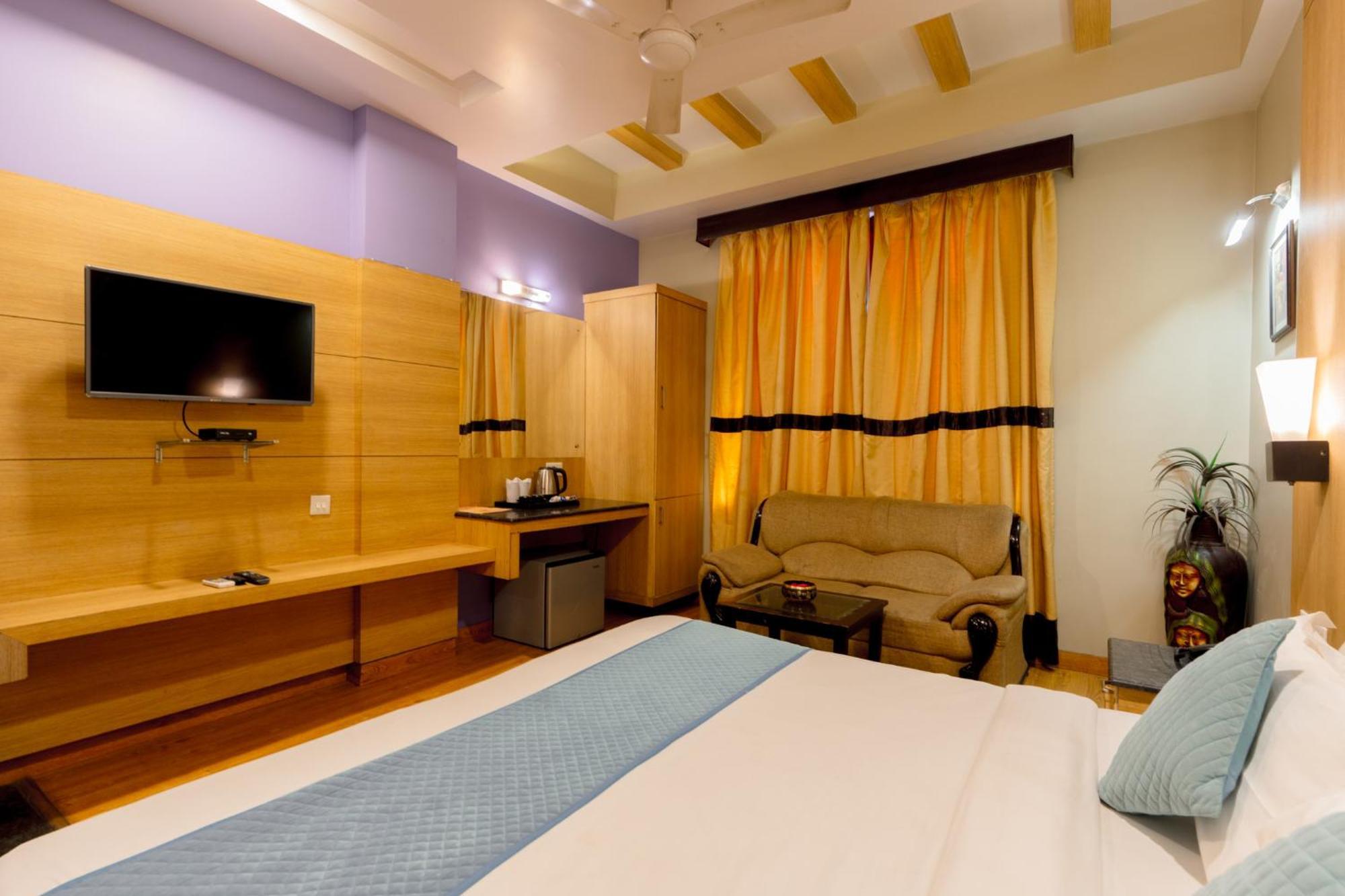 Aroma Residency 3* Jaipur
