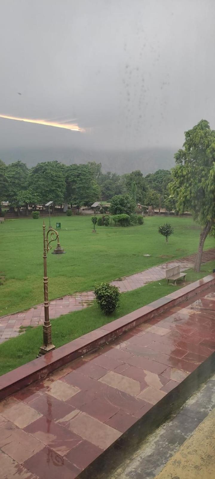 Sukh Sagar 3*