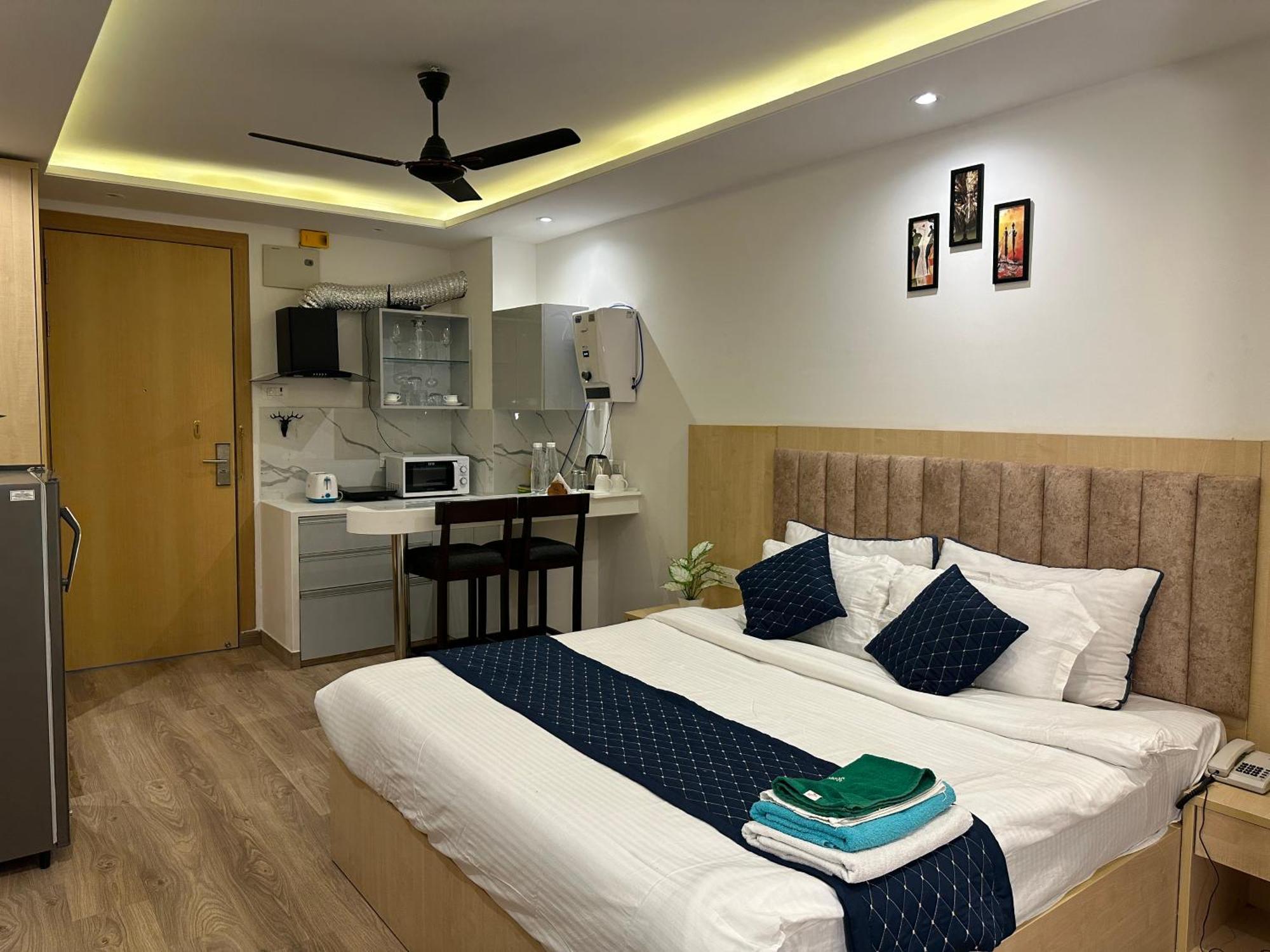 Richi-rich Aparthotel *