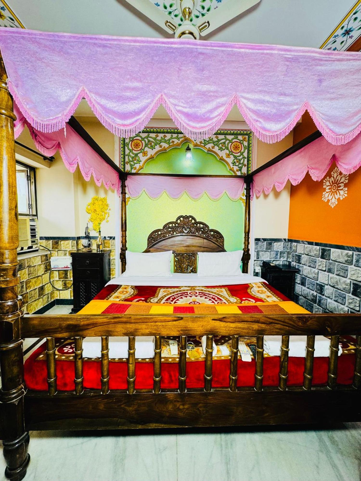 Hotel Moon Light Palace Jaipur