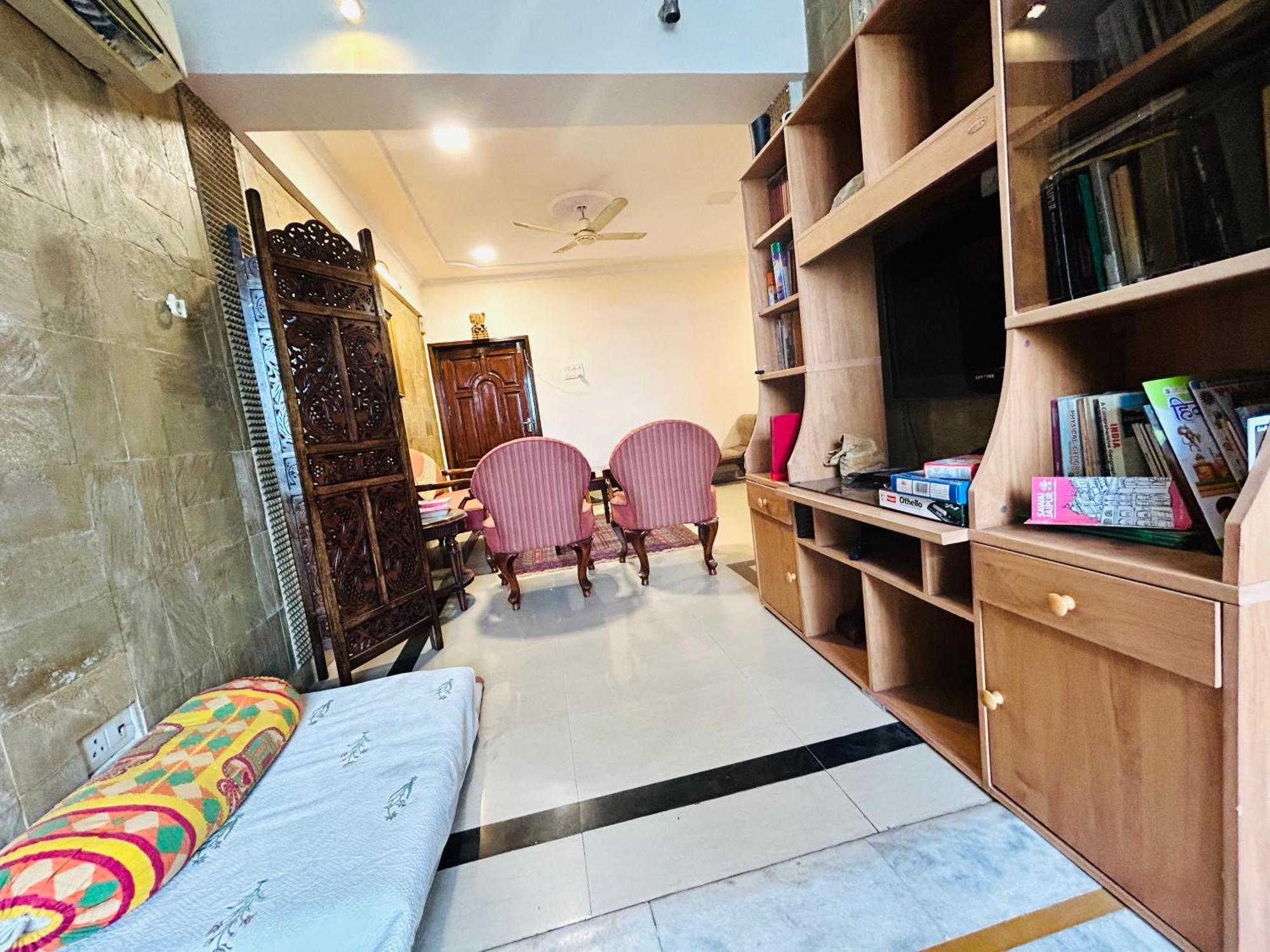 Ishana Apartment